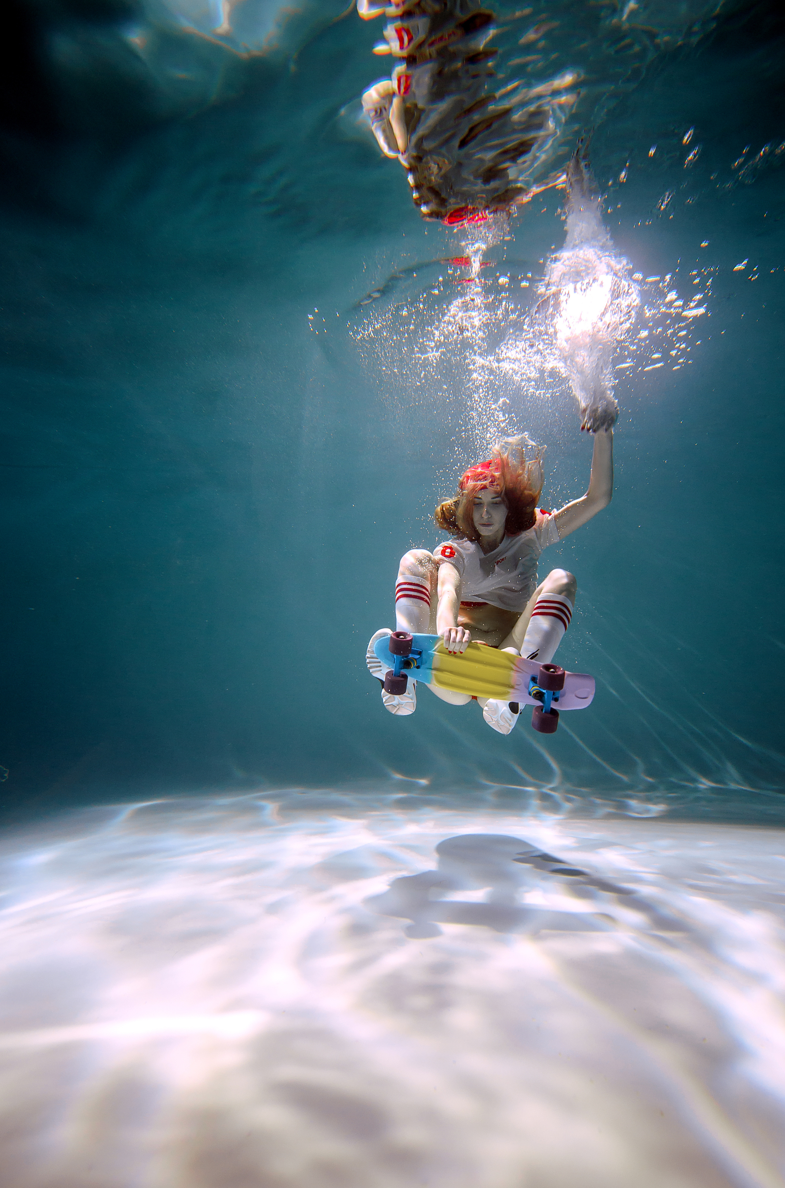 Подводная фотосессия на скейтборде в Москве. Свадебный и семейный фотограф Виктория Носачёва. Щелково, Москва и МО