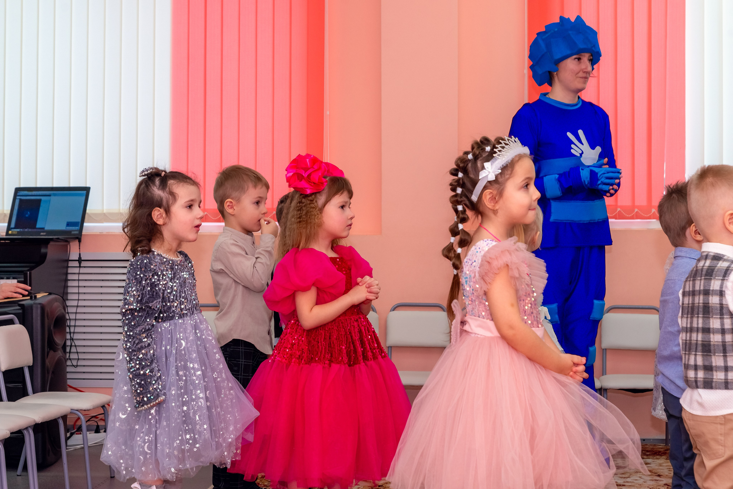 Утренник в саду. Фотограф Крещение Венчание Москва