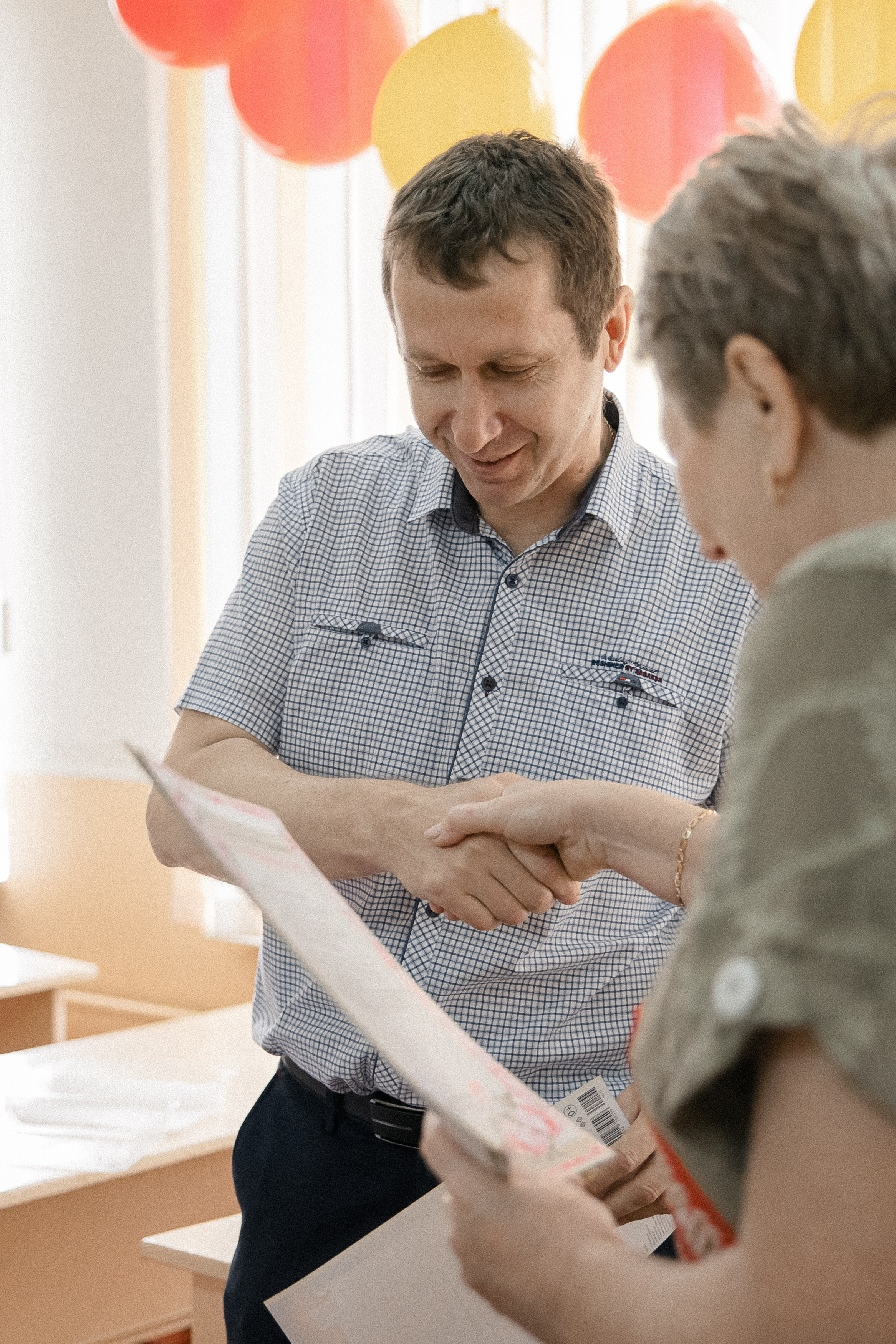 Последний звонок — линейка. Свадебный фотограф Роман Еремеев