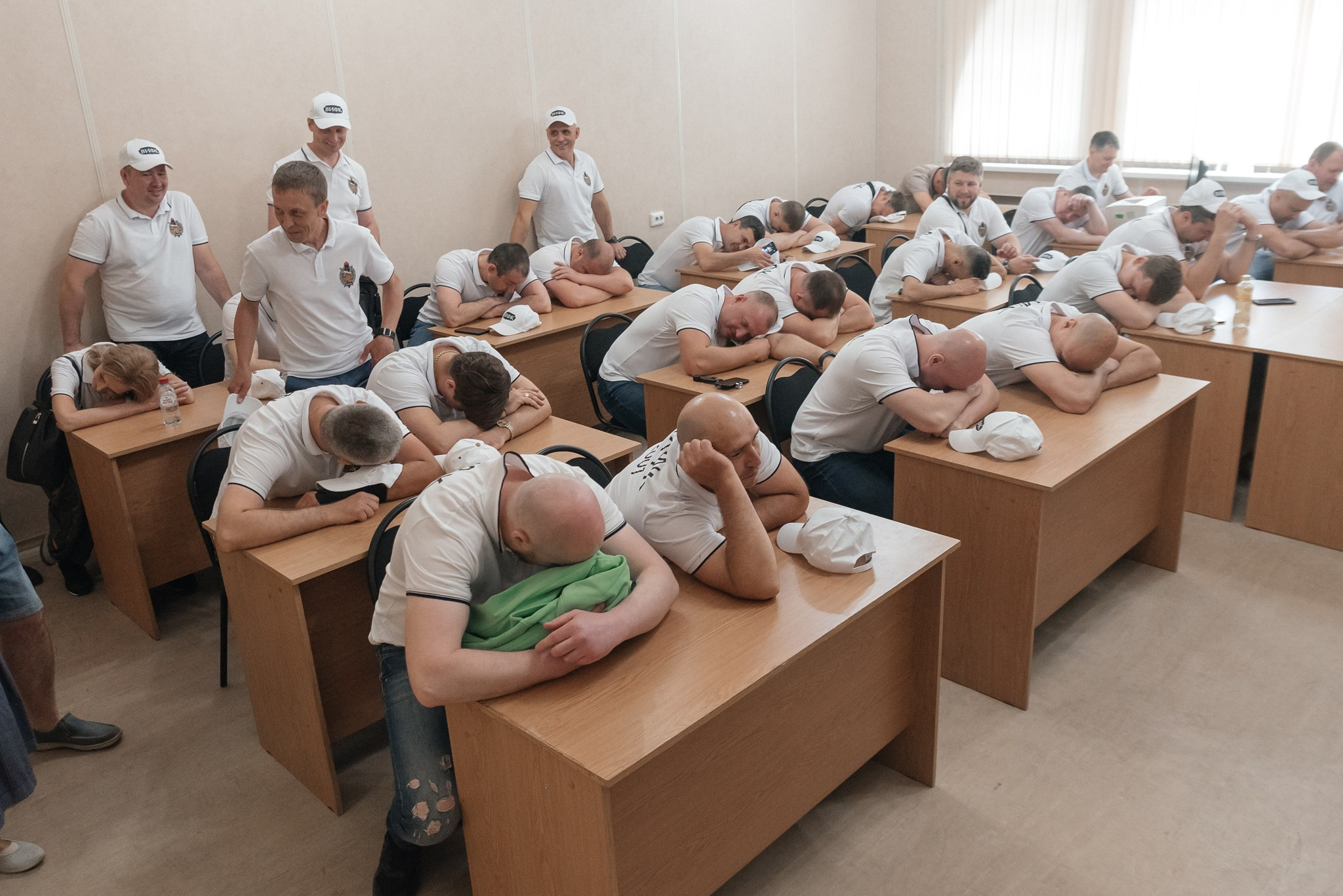 Встреча выпускников, выпуск 2001 г. Свадебный и семейный фотограф из Санкт-Петербурга Климов Анатолий