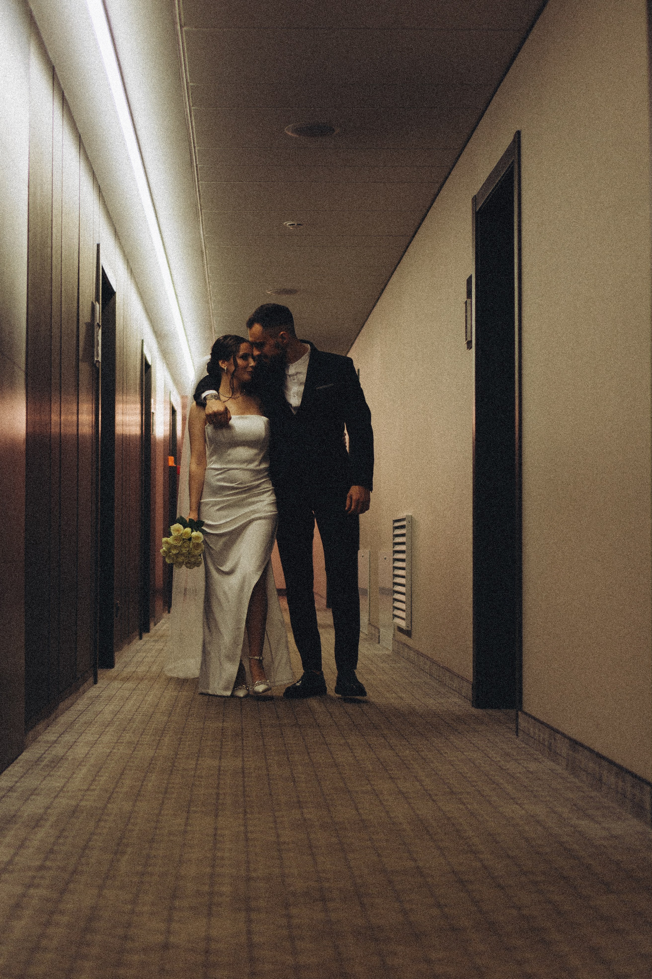 СВАДЕБНАЯ СЬЕМКА СБОРОВ ЖЕНИХА И НЕВЕСТЫ В ОТЕЛЕ И ТАКЖЕ ФОТОСЕССИИЯ В ОТЕЛЕЕ МЕГАПОЛИС БРЯНСК. Профессиональный фотограф, Санкт-Петербург — Виктория Богомолова