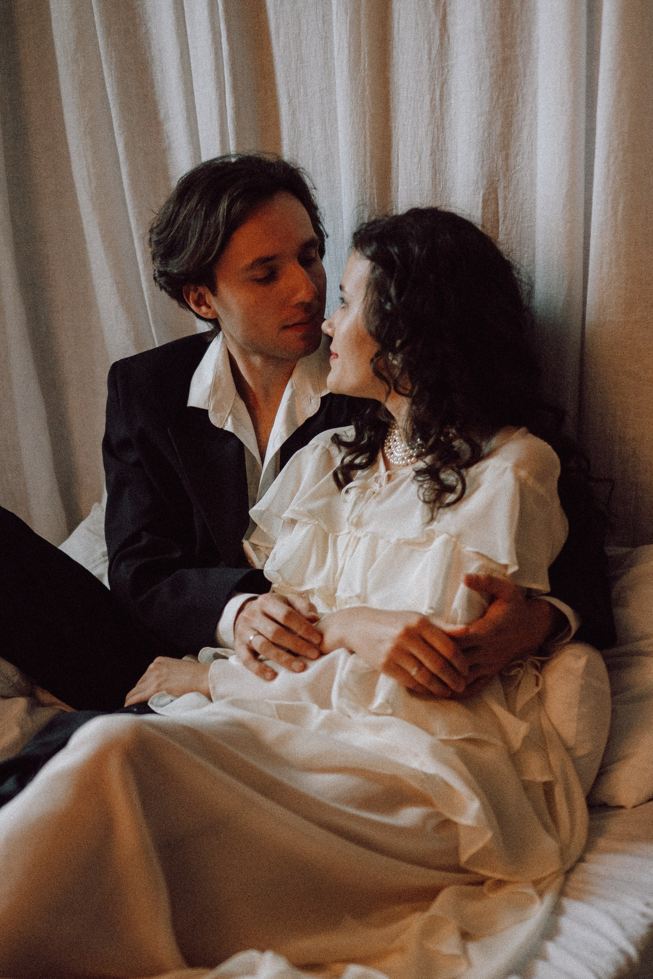 УТРО ЖЕНИХА И НЕВЕСТЫ В ФОТОСТУДИИ И ОСНОВНАЯ ФОТОСЕСИСИЯ ЗИМОЙ. Профессиональный фотограф, Санкт-Петербург — Виктория Богомолова