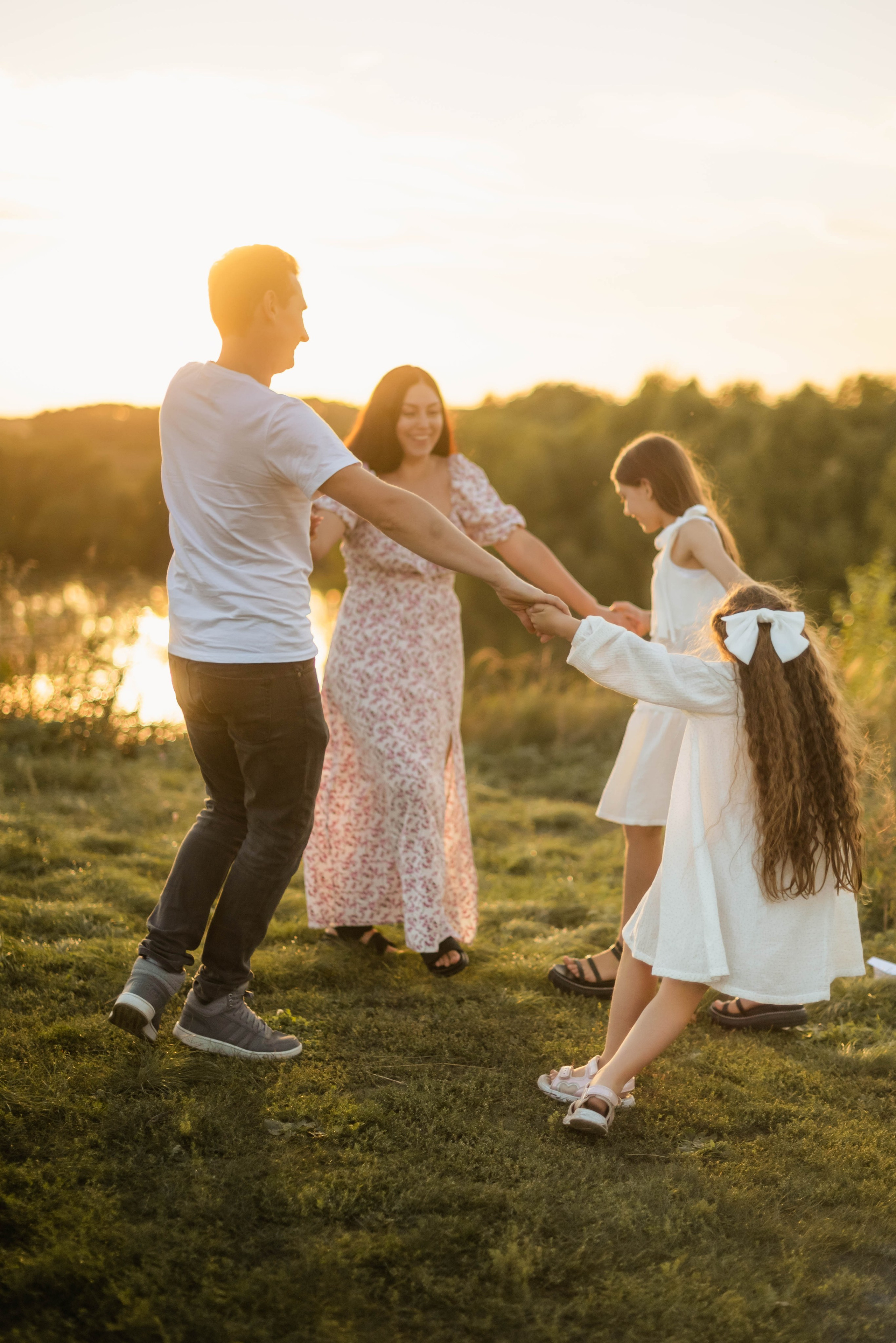 Закат в августе в шубке лисы. Свадебный и семейный фотограф в Новосибирске, Санкт-Петербурге, Москве
