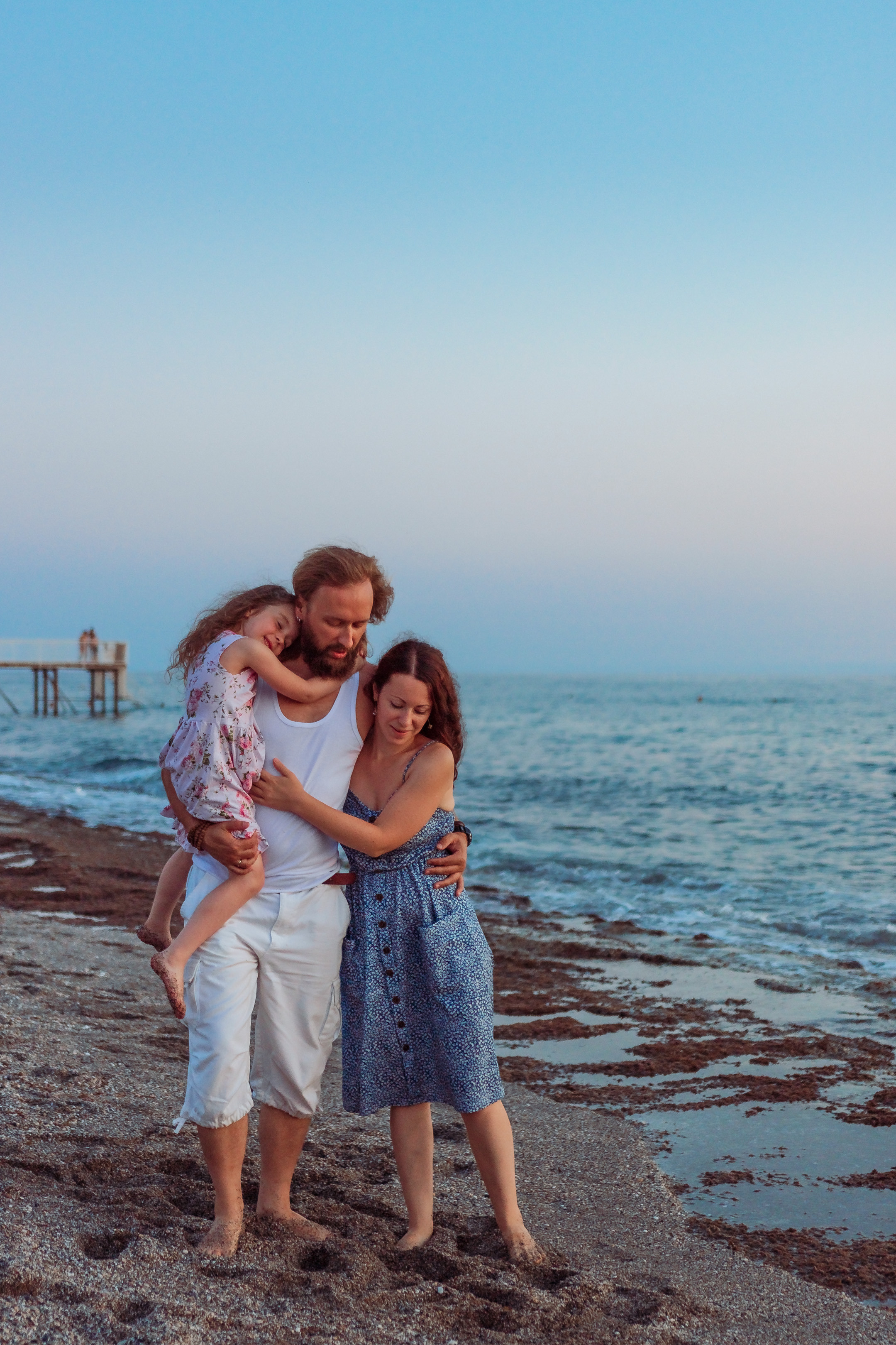 Семейная фотосессия на Средиземном море. Свадебный фотограф и видеограф — Сергей и Дарья