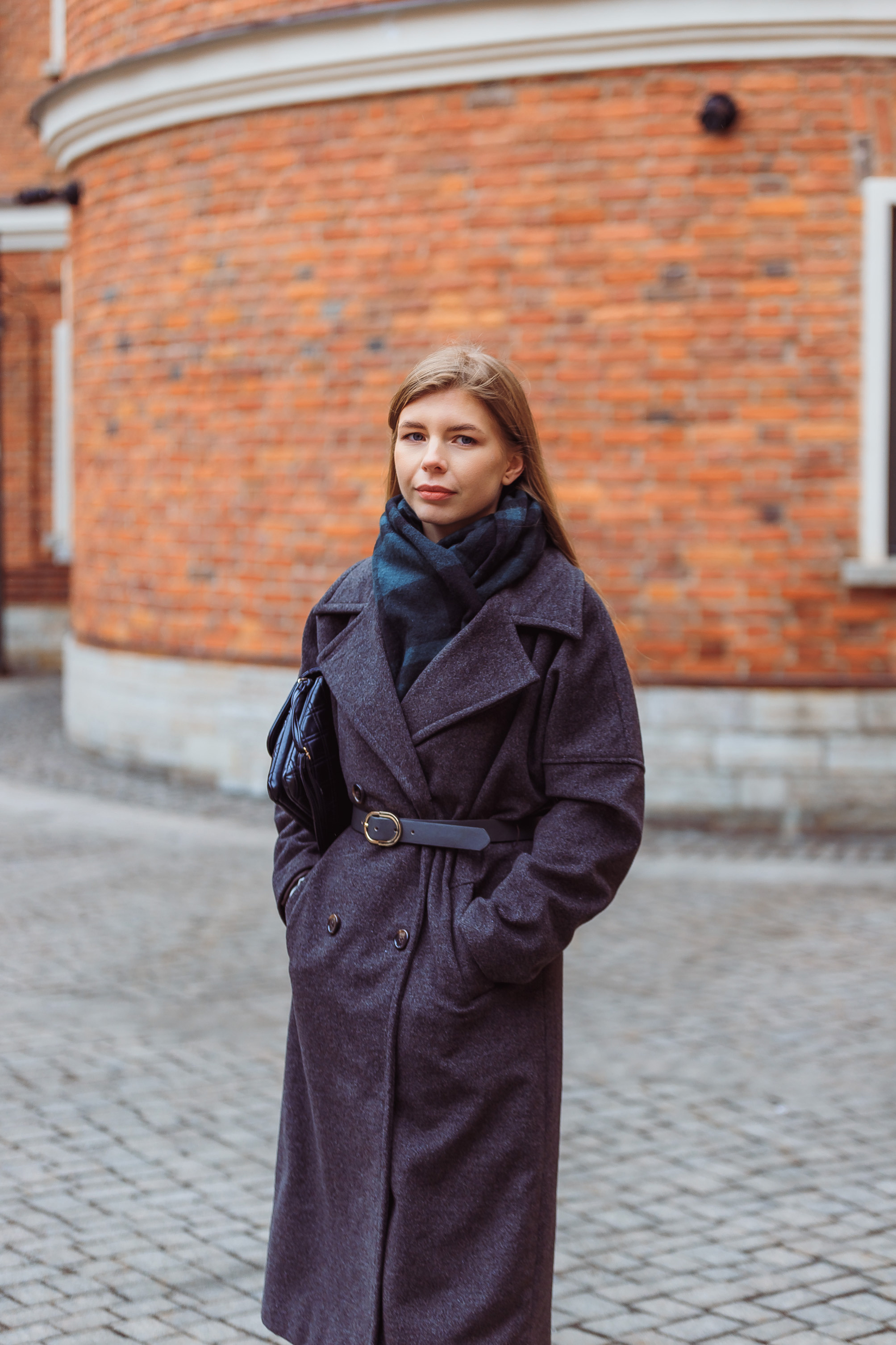 Фотосессия «Лавстори» в Санкт-Петербурге. Денис и Виктория. Свадебный фотограф и видеограф — Сергей и Дарья
