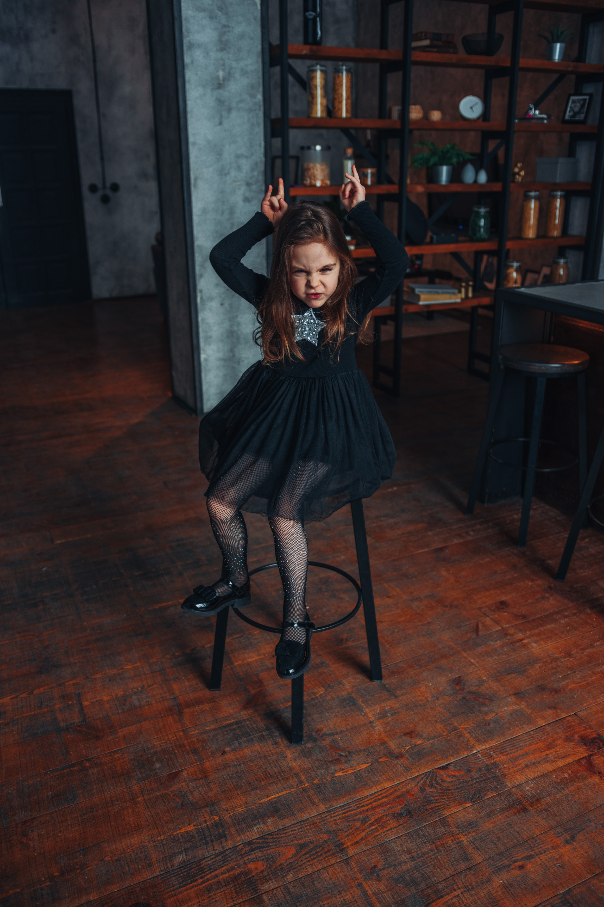 Семейная фотосессия в студии. Свадебный фотограф и видеограф — Сергей и Дарья