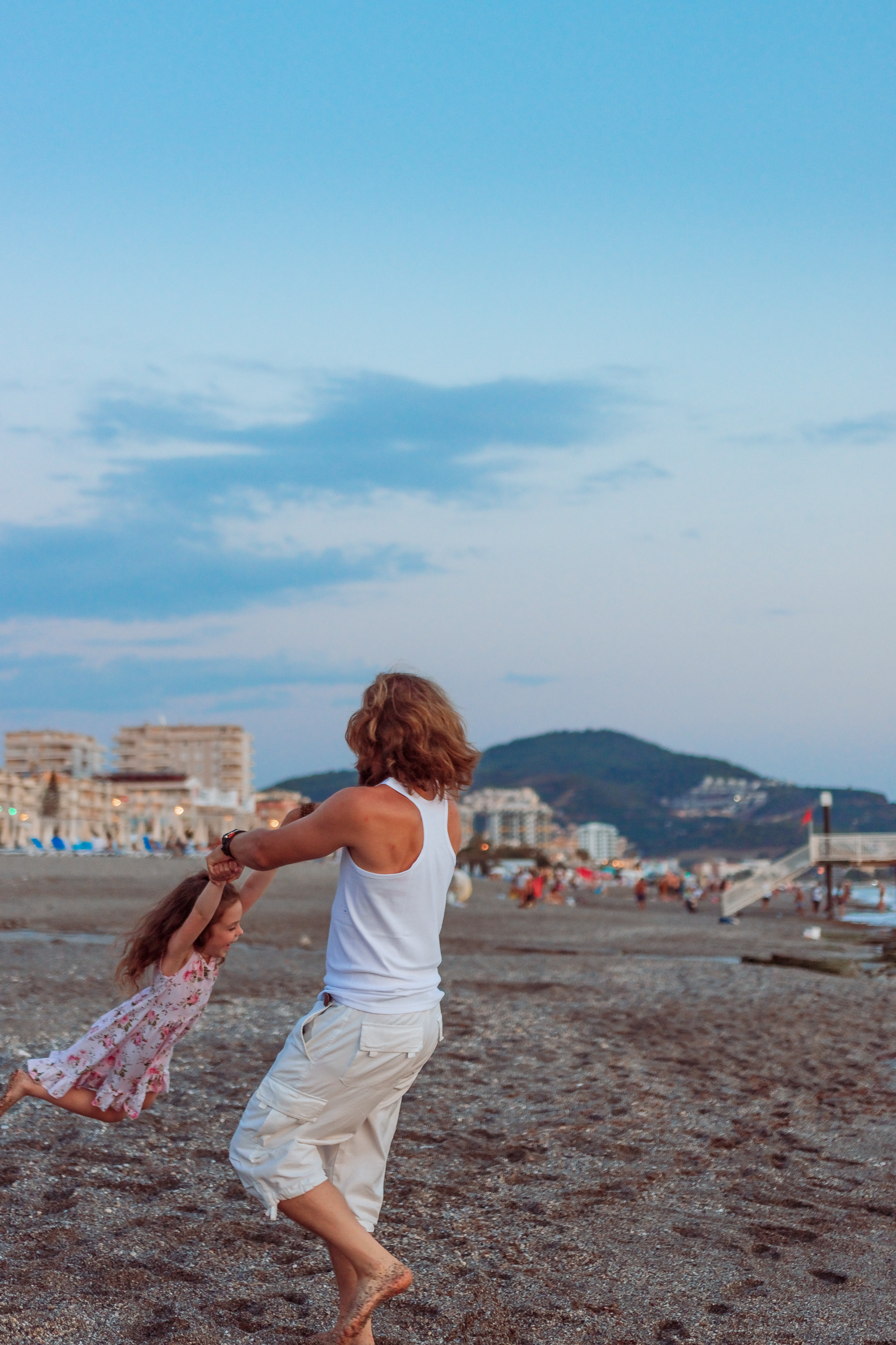 Семейная фотосессия на Средиземном море. Свадебный фотограф и видеограф — Сергей и Дарья