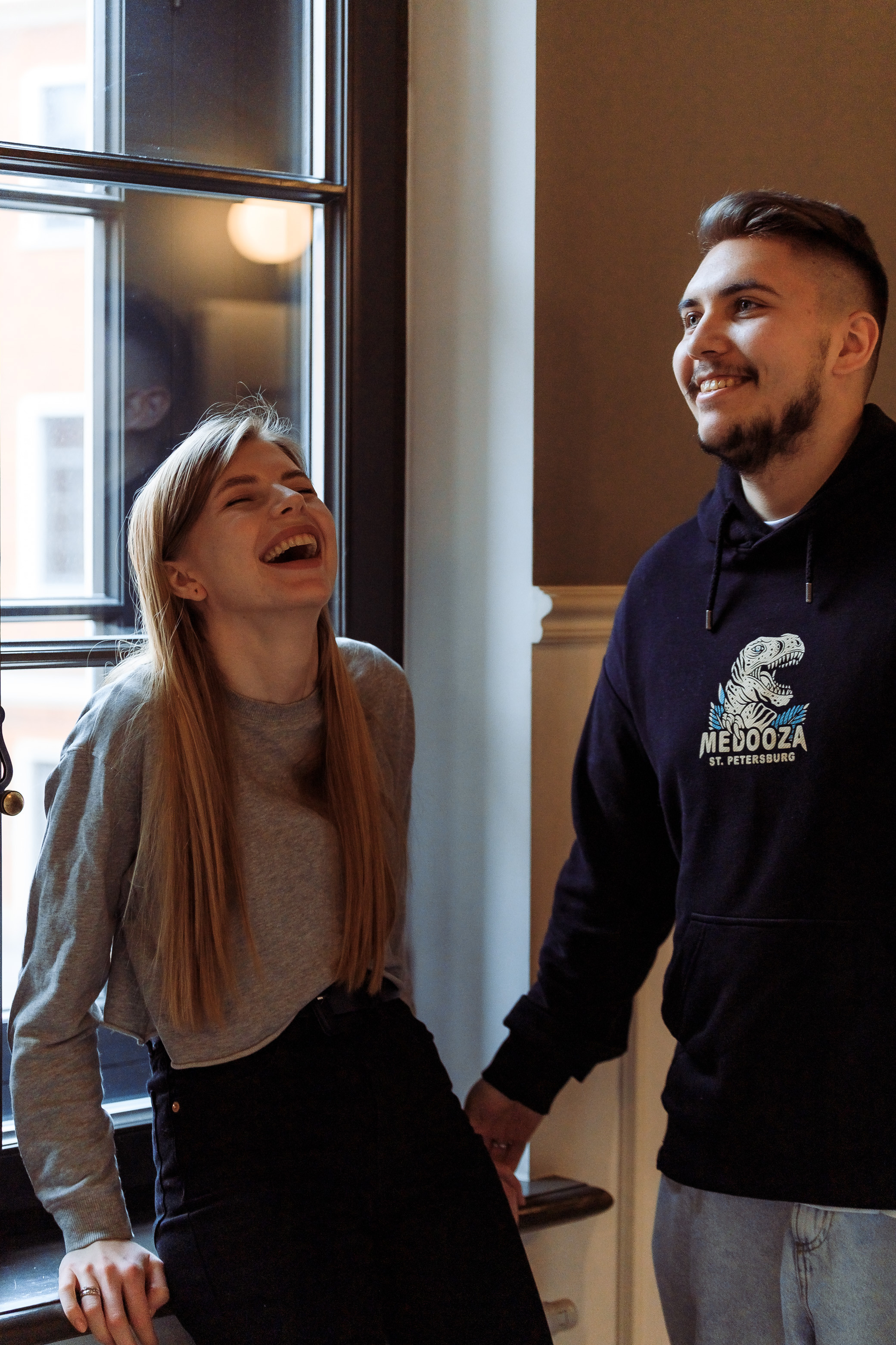 Фотосессия «Лавстори» в Санкт-Петербурге. Денис и Виктория. Свадебный фотограф и видеограф — Сергей и Дарья