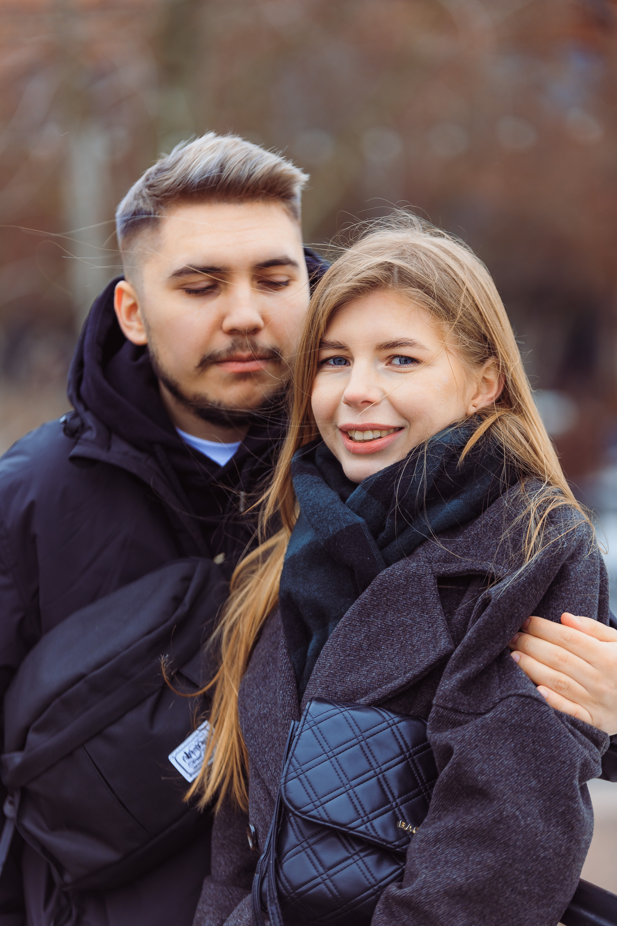 Фотосессия «Лавстори» в Санкт-Петербурге. Денис и Виктория. Свадебный фотограф и видеограф — Сергей и Дарья