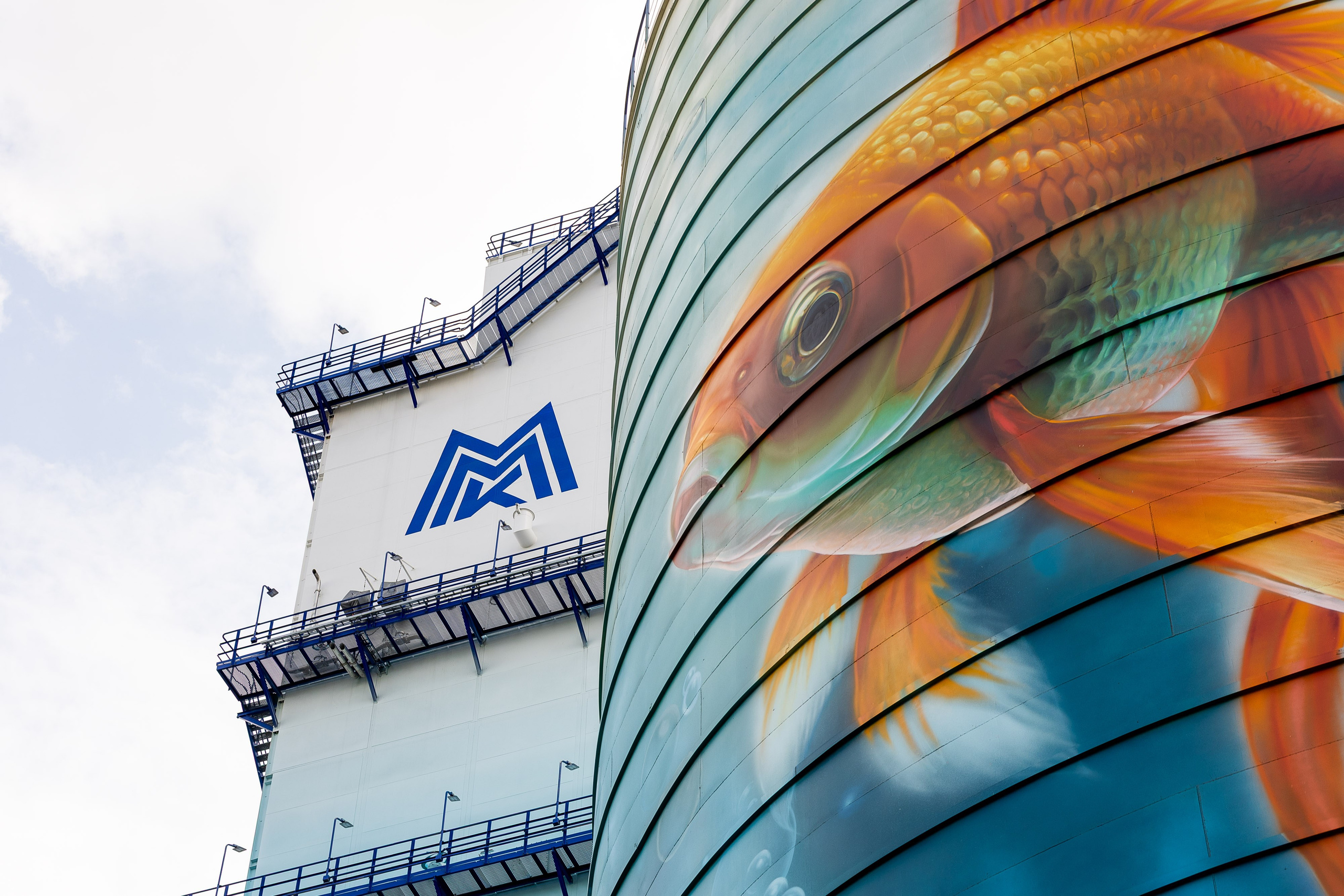 Съемка росписи на ММК. Фотограф Родион Нарудинов