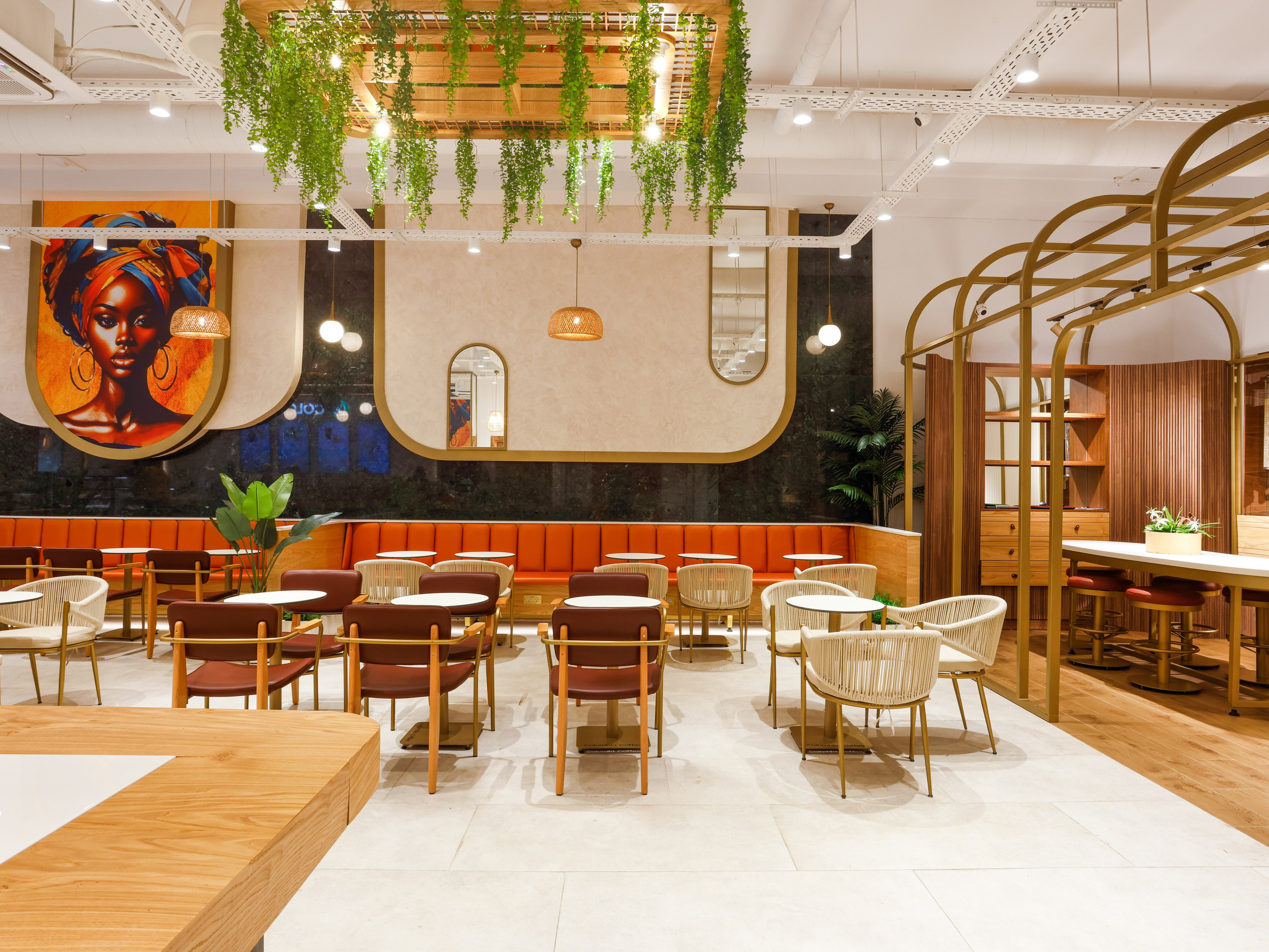 Интерьерная съемка коммерческих локаций. Фотосъемка для вашего бизнеса в Челябинске