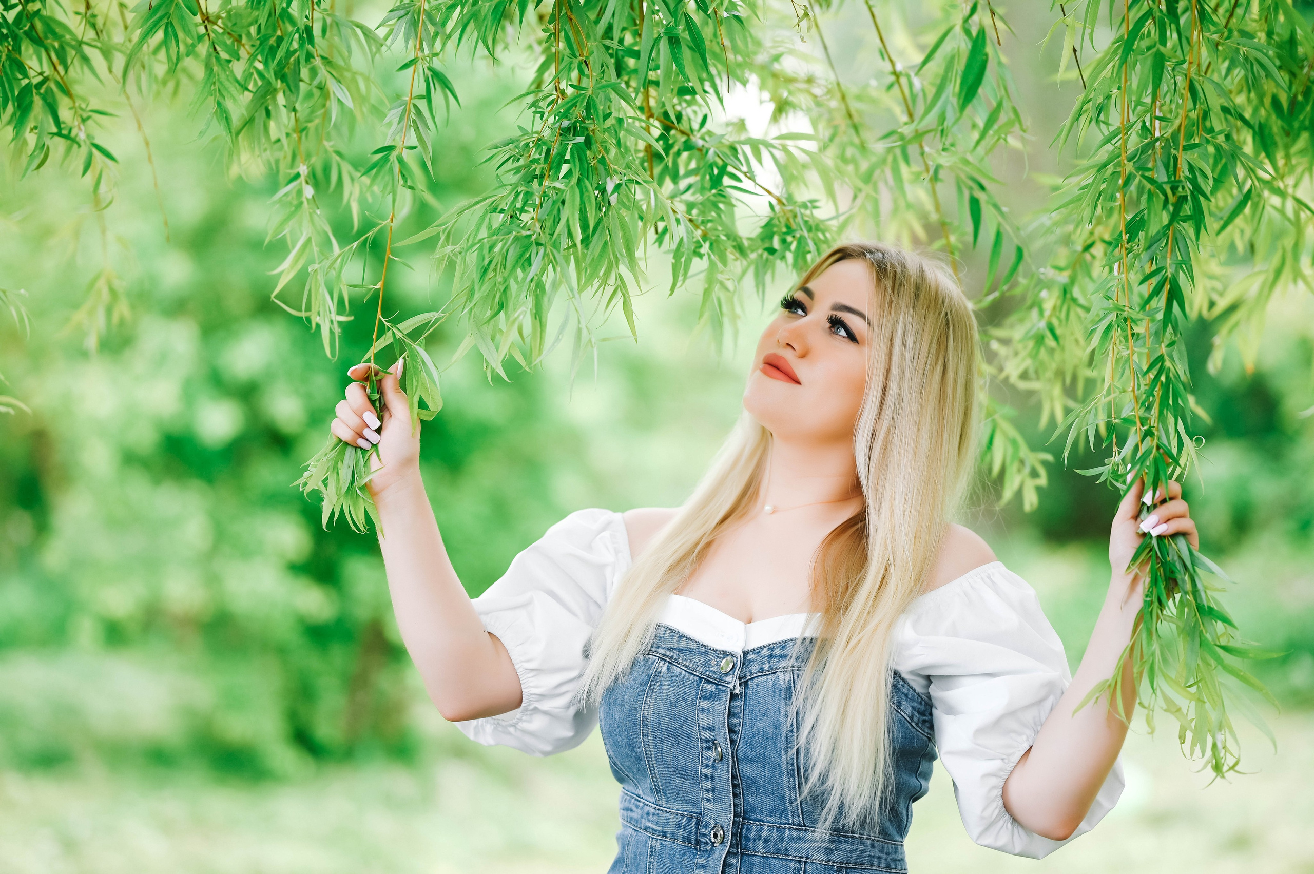 Женя лодка. Фотограф Алёна Мил