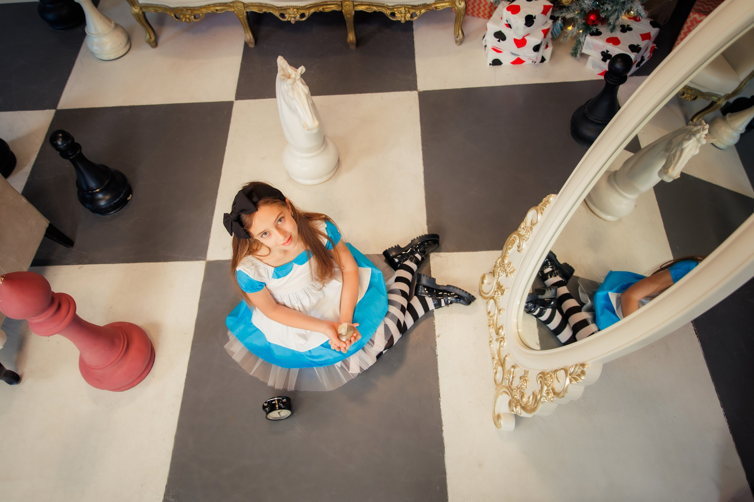 АЛИСА В СТРАНЕ ЧУДЕС. Фото, видео, авторские выпускные альбомы в Нижнем Новгороде