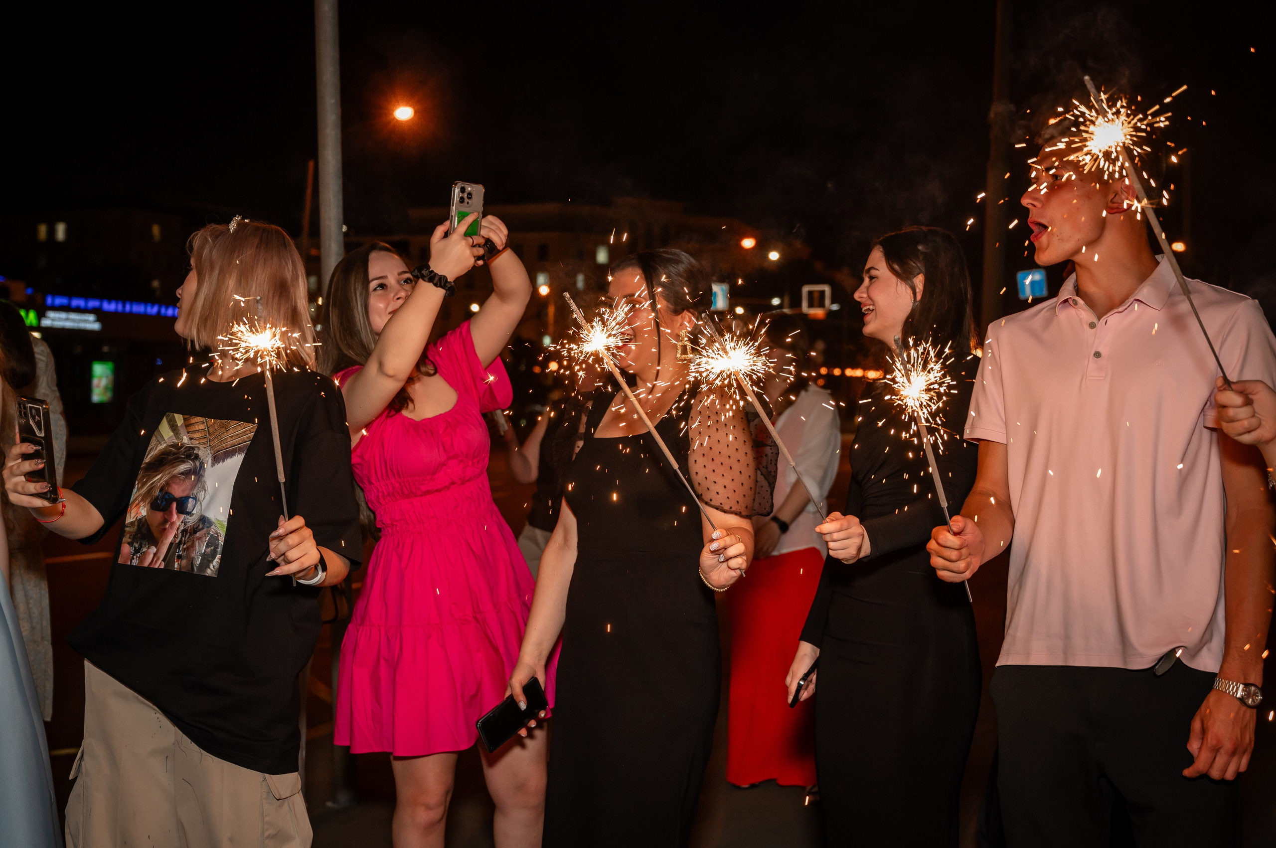 Школьный выпускной в чайхоне «Урюк»