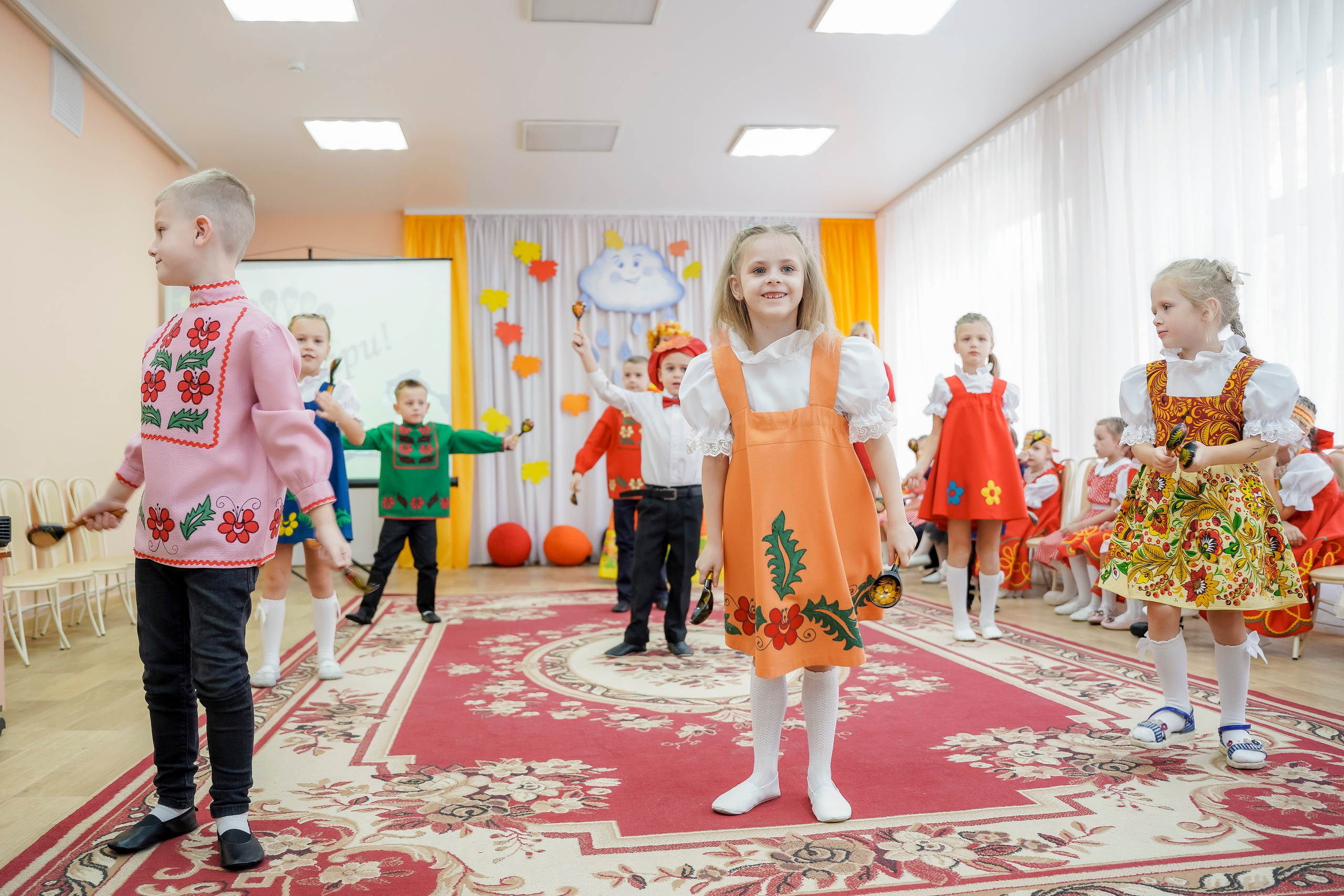 Еще осень. Геннадий Войтов — контент под любые задачи