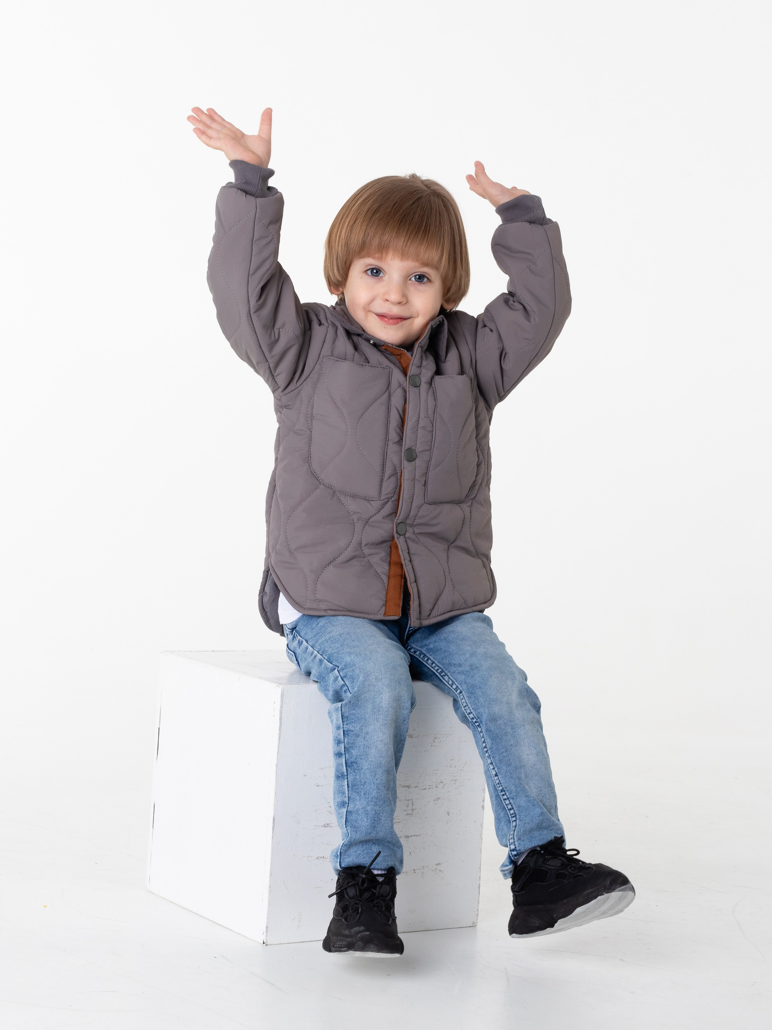 Детские куртки. Фотограф в Краснодаре Арина Кудряшова