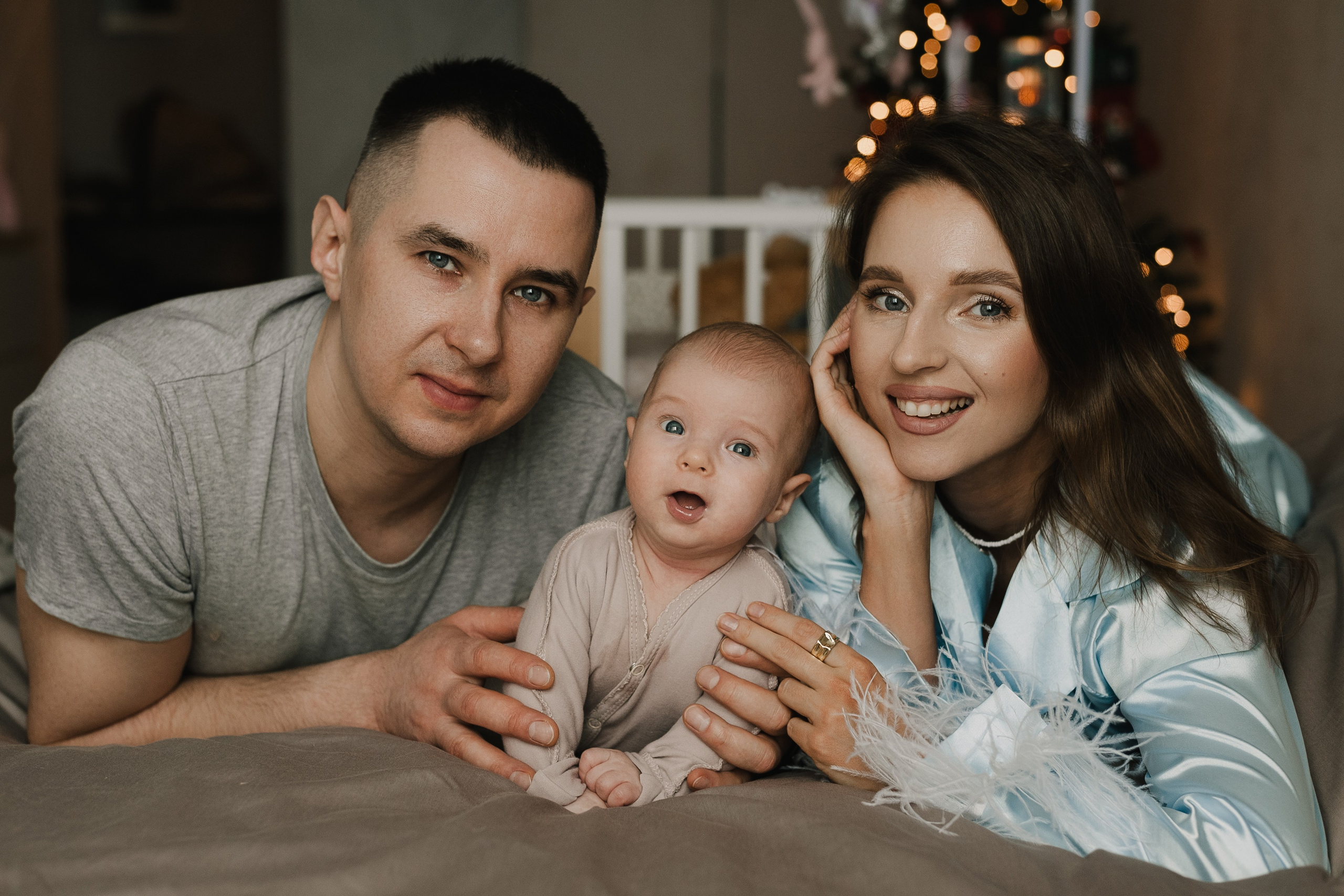 Павел+Ксения и домашний Новый Год. Фотограф в Екатеринбурге Артём Зайнетдинов