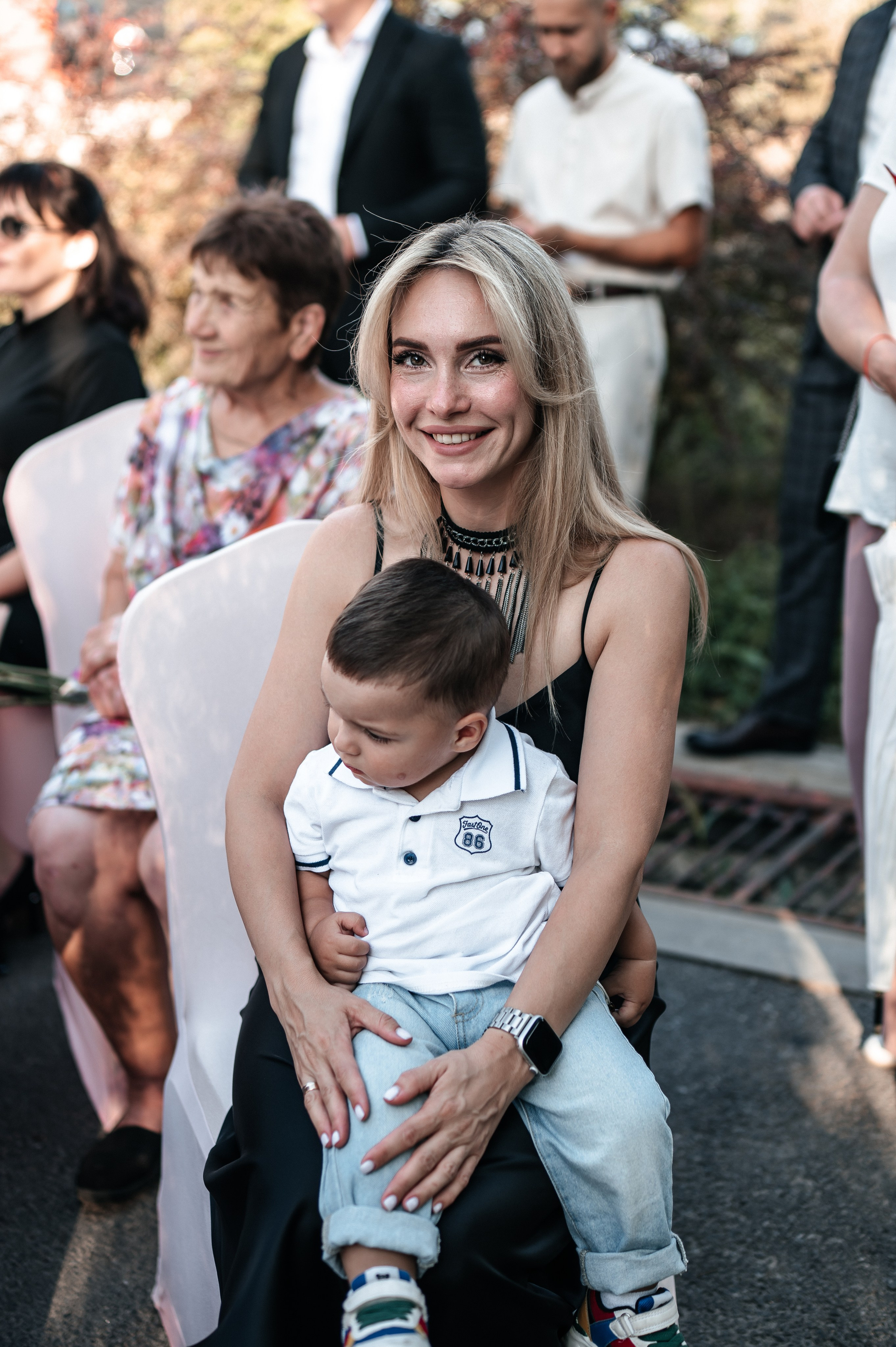 Даниил и Валерия. Черная утка. Полный день. Фотограф Екатерина Бочарникова