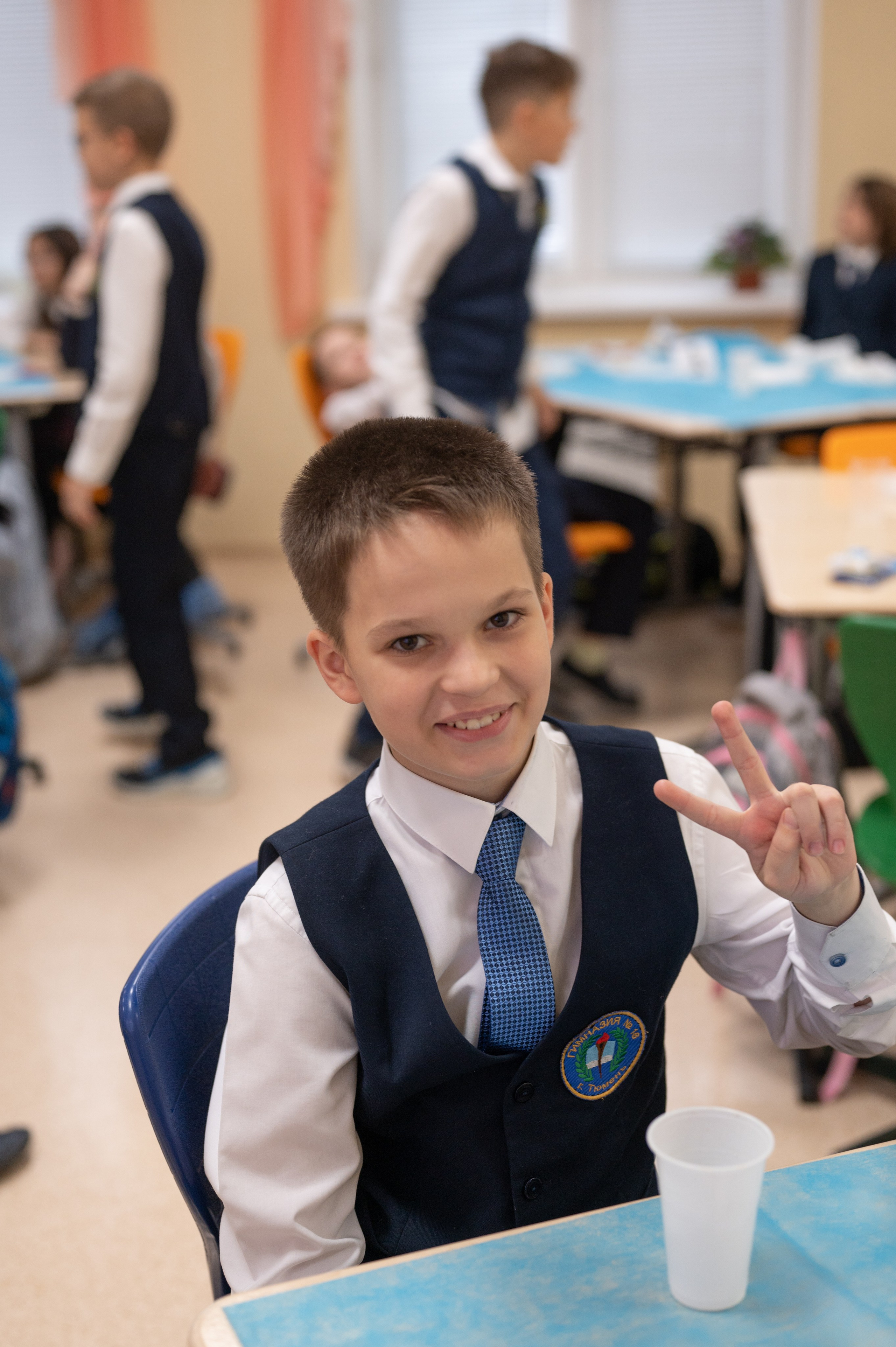 Репортаж мероприятия в классе 5Ж 16 гимназия 2024 г. Фотограф новорожденных, семейный детский в Тюмени Татьяна Морозова