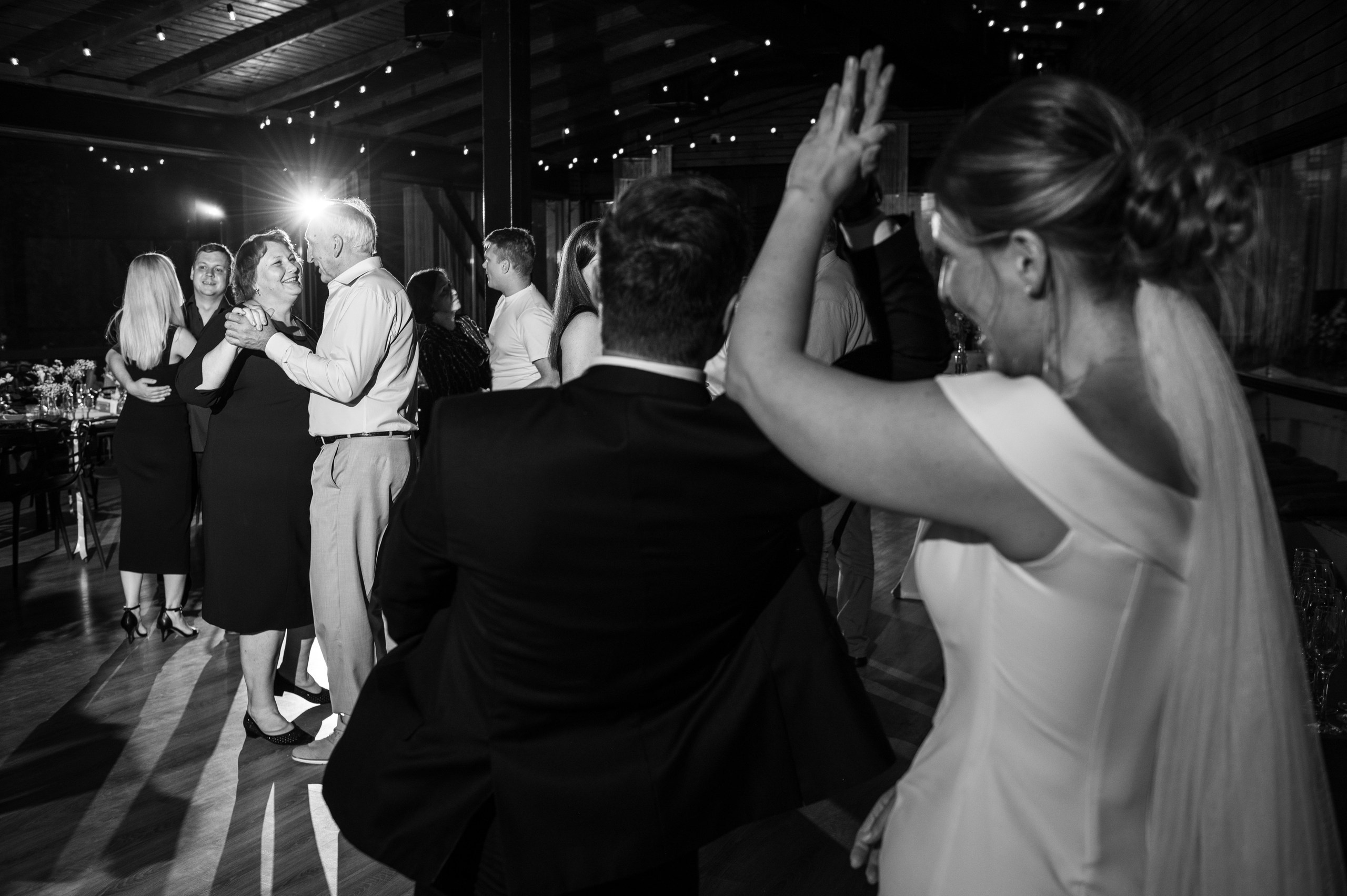 Свадьба в ресторане Берег в Москве. Праздничное агентство ПИОН