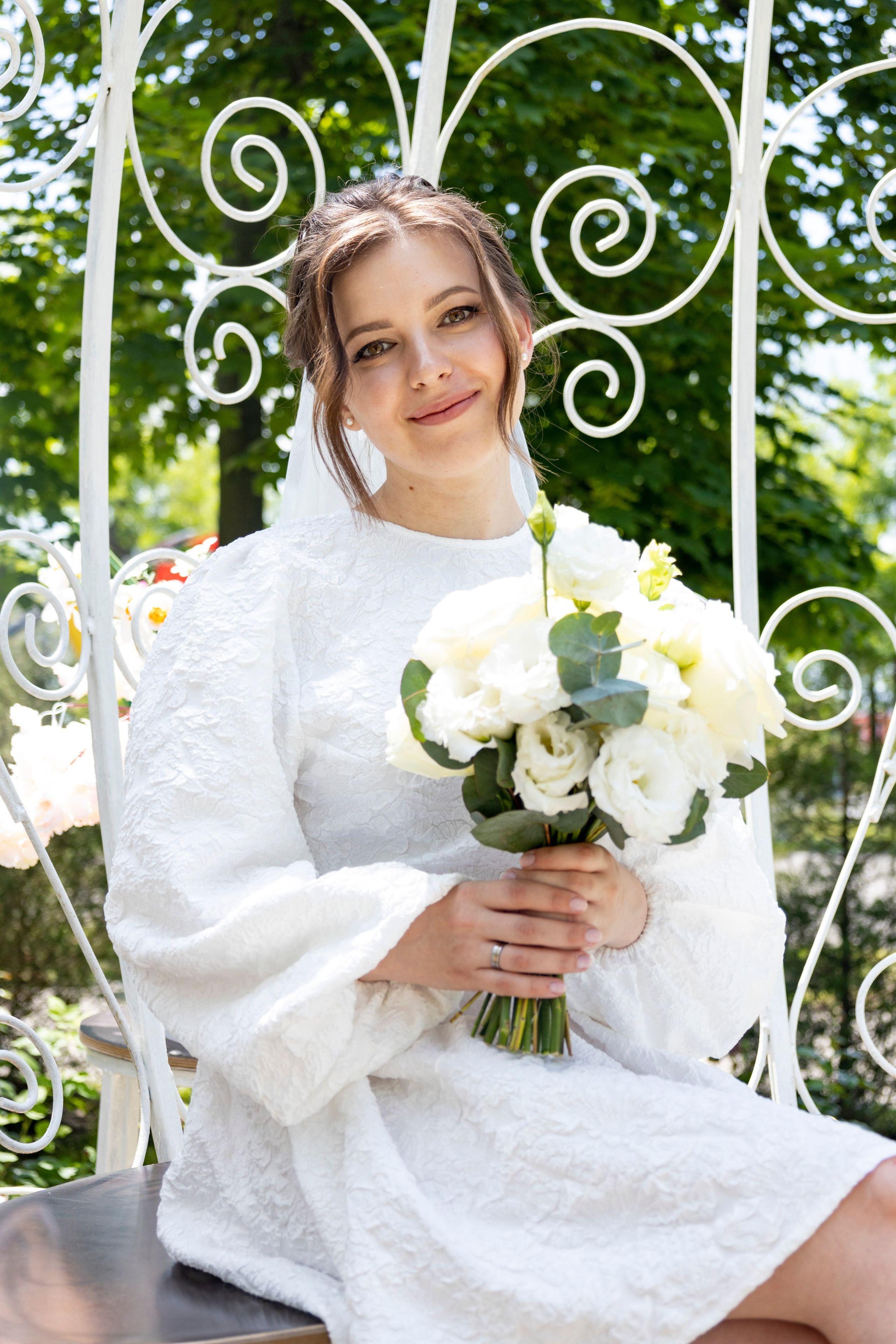 Елизавета и Павел. Свадебные «живые» фото с прогулки. г. Новошахтинск. Свадебный фотограф ростовская область