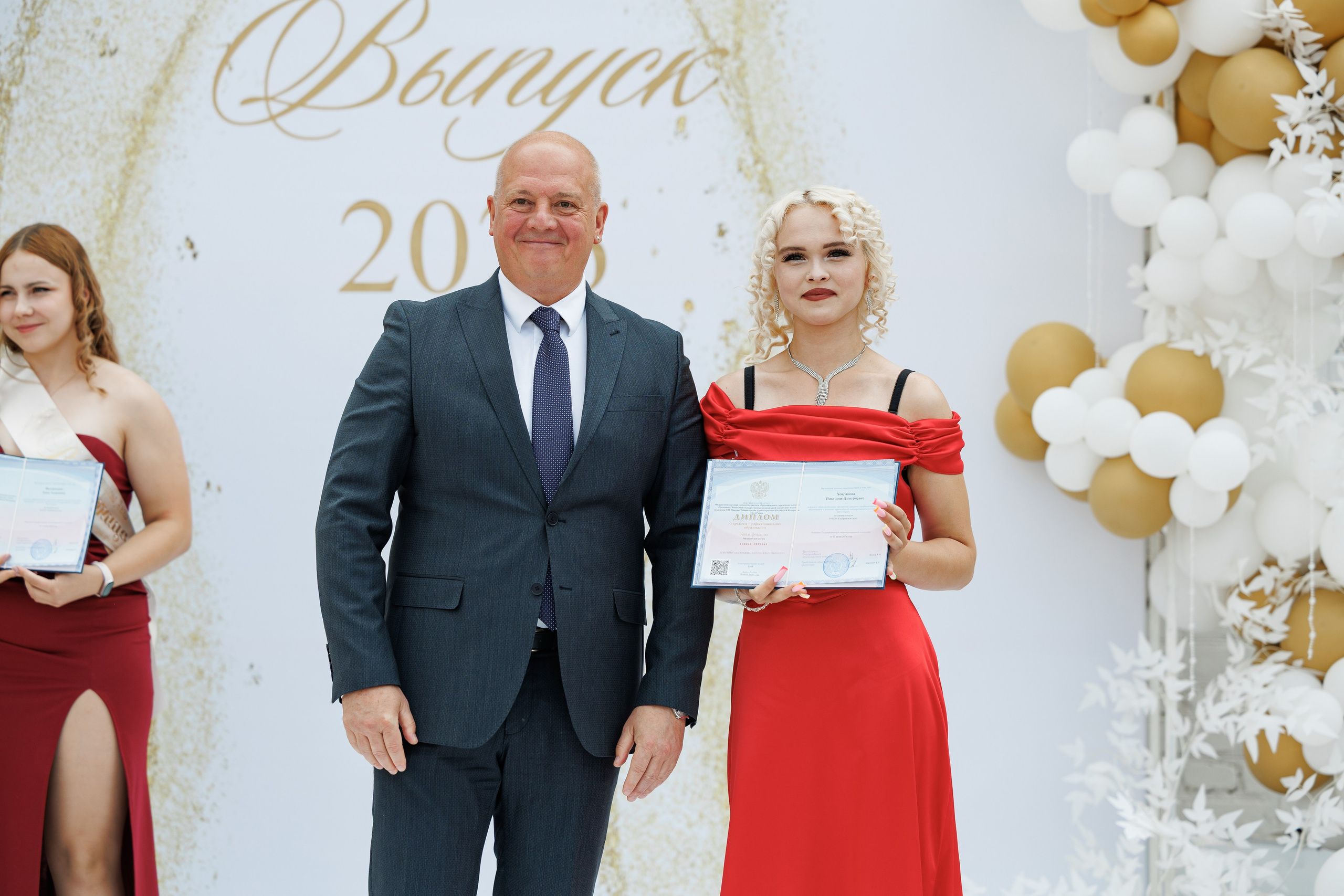 Выпускной РязГМУ Ефремов. Свадебный и портретный фотограф — Мария Костина