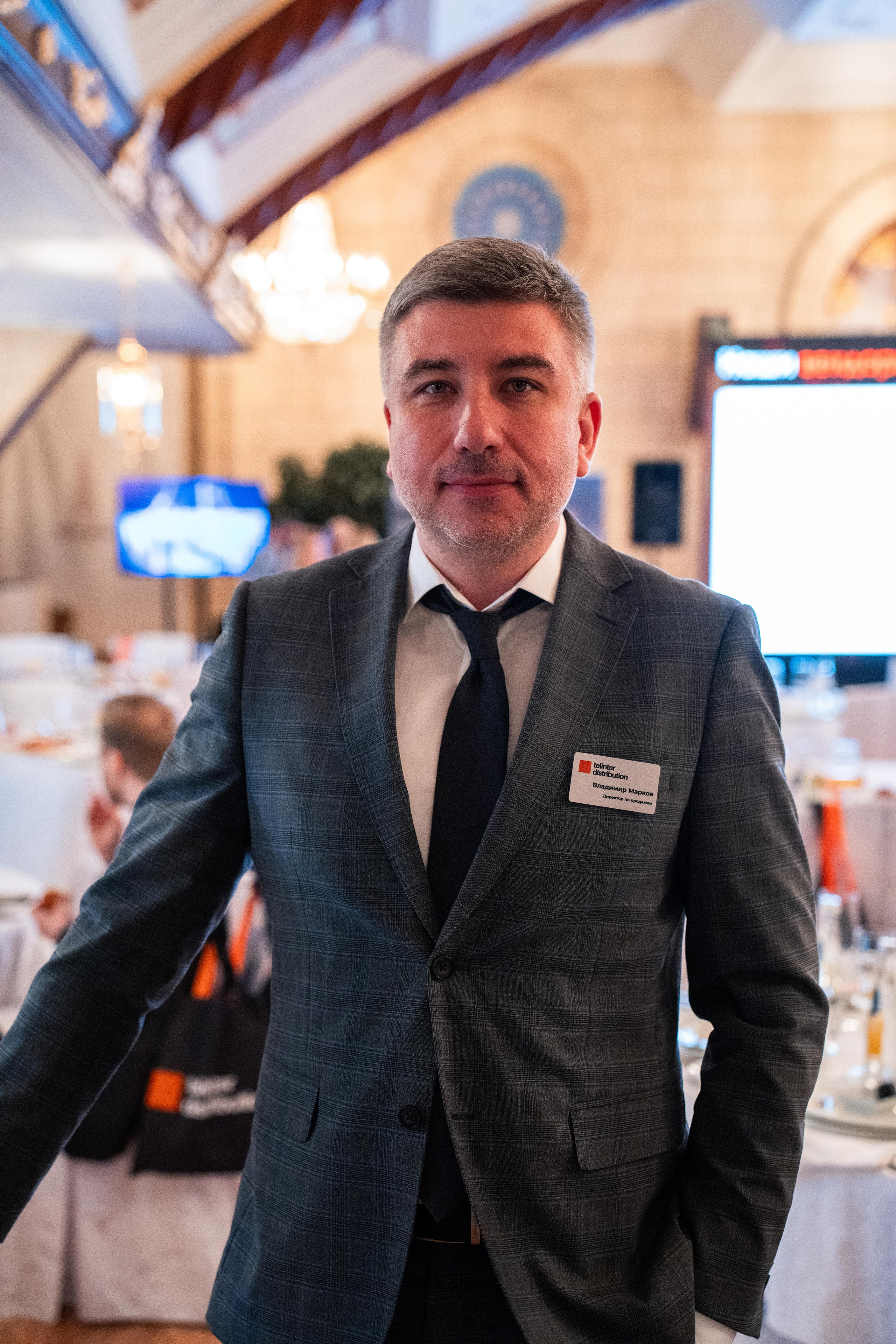 Telinter 15.04.2026. Коммерческий и художественный фотограф и видеограф в Москве Арсений Тургенев