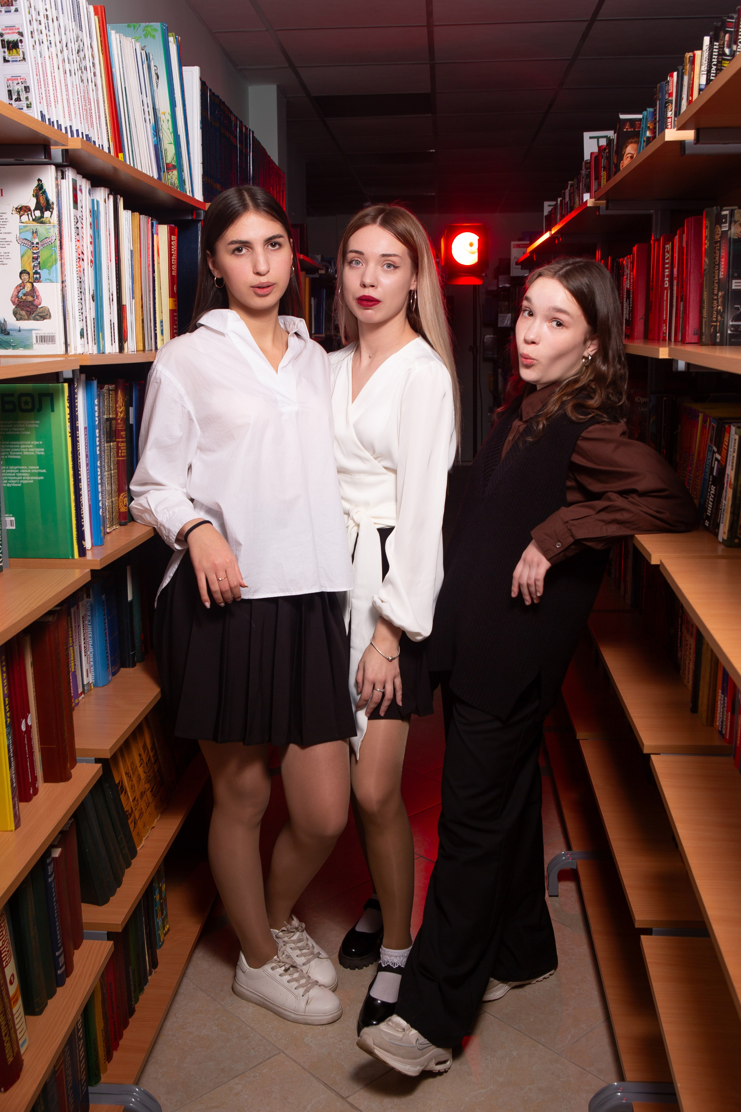 Съемка в библиотеке для 11 класса #1. Профессиональный фотограф в Мценске и Орловской области