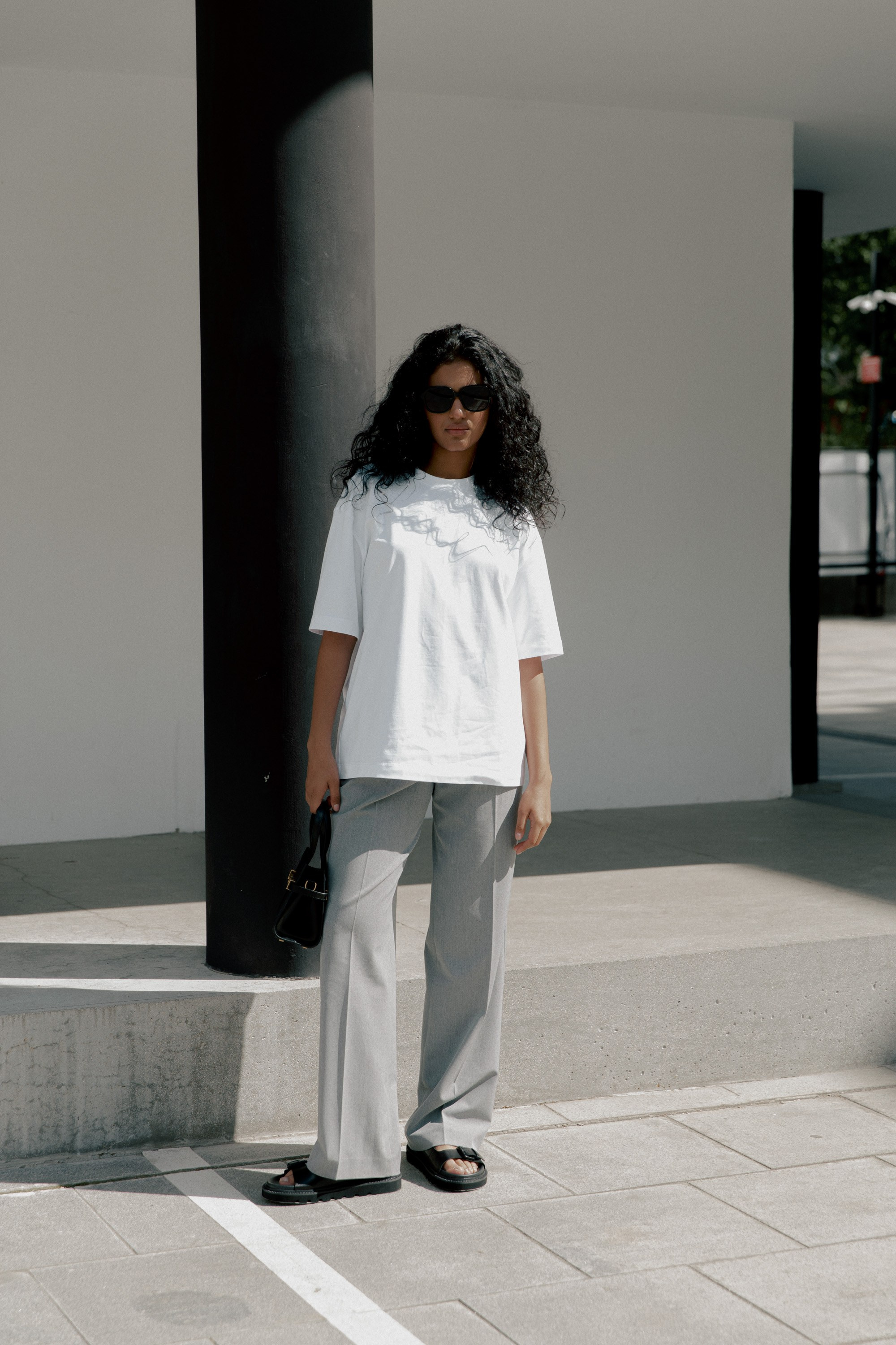 ANNE MORE. Коммерческий фотограф для брендов в Москве