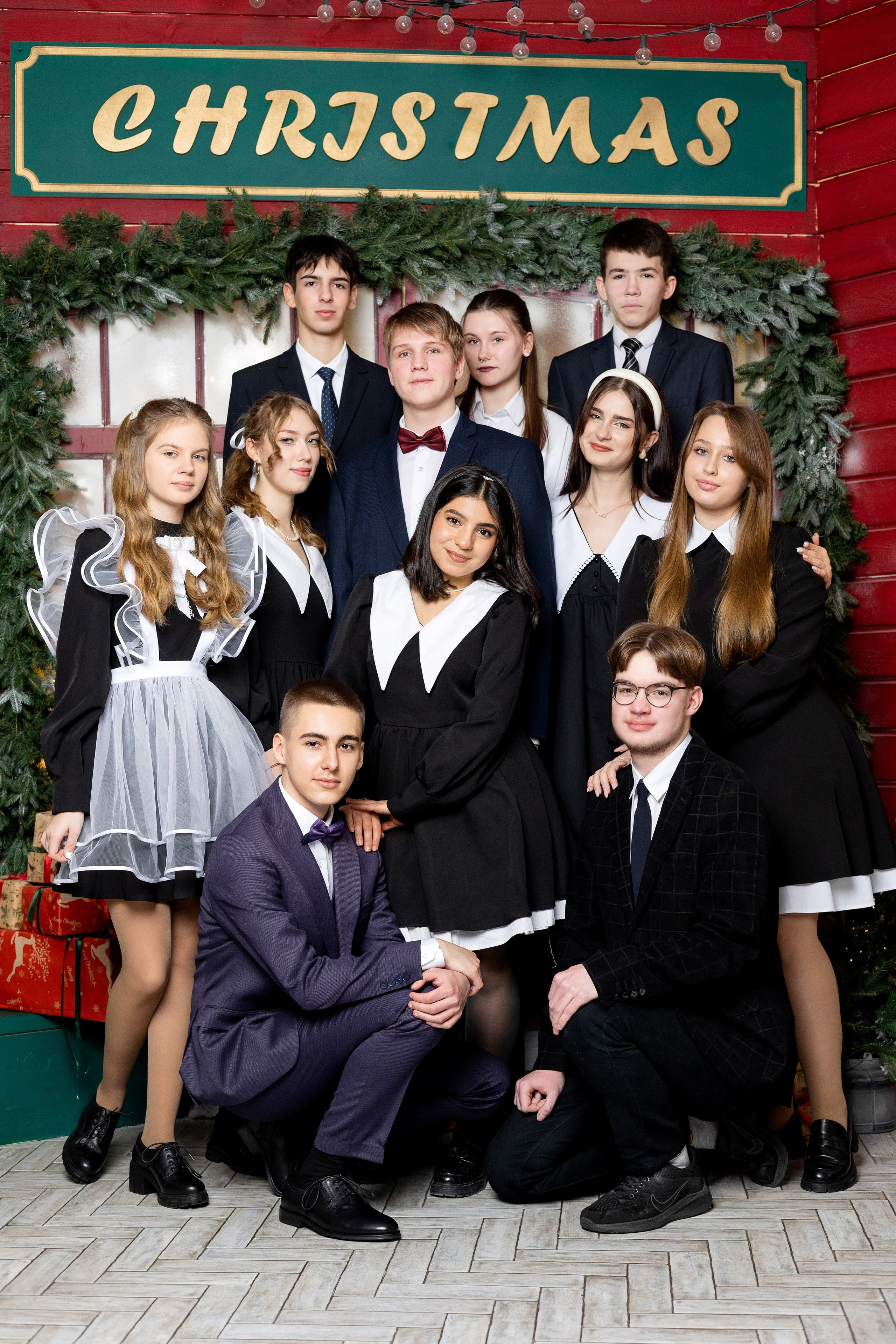 Зал Story. Выпускные альбомы. Школьный и семейный фотограф Виктория Игнатьева