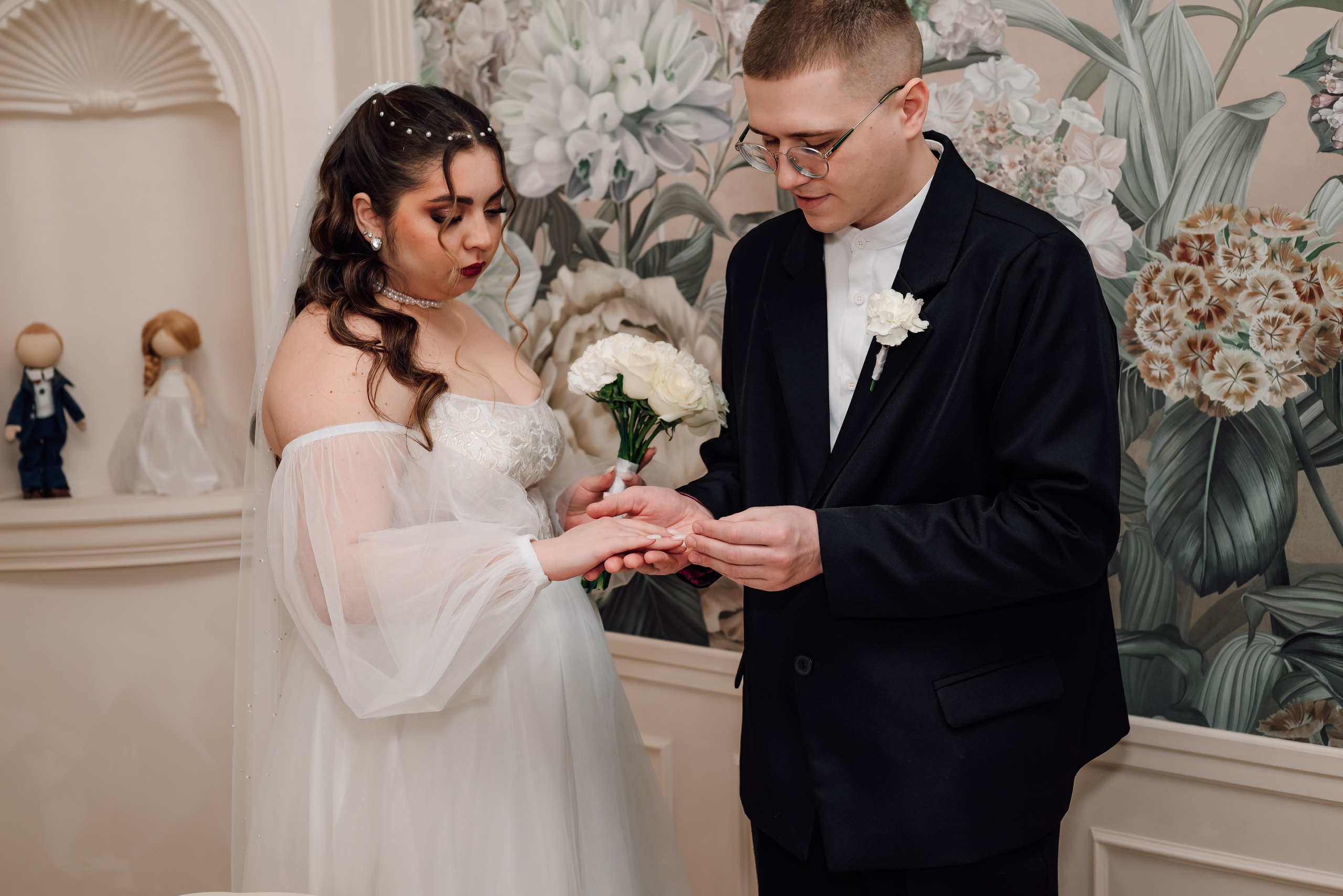 Свадьбы: ЗАГС. Фотограф Вероника Чермных