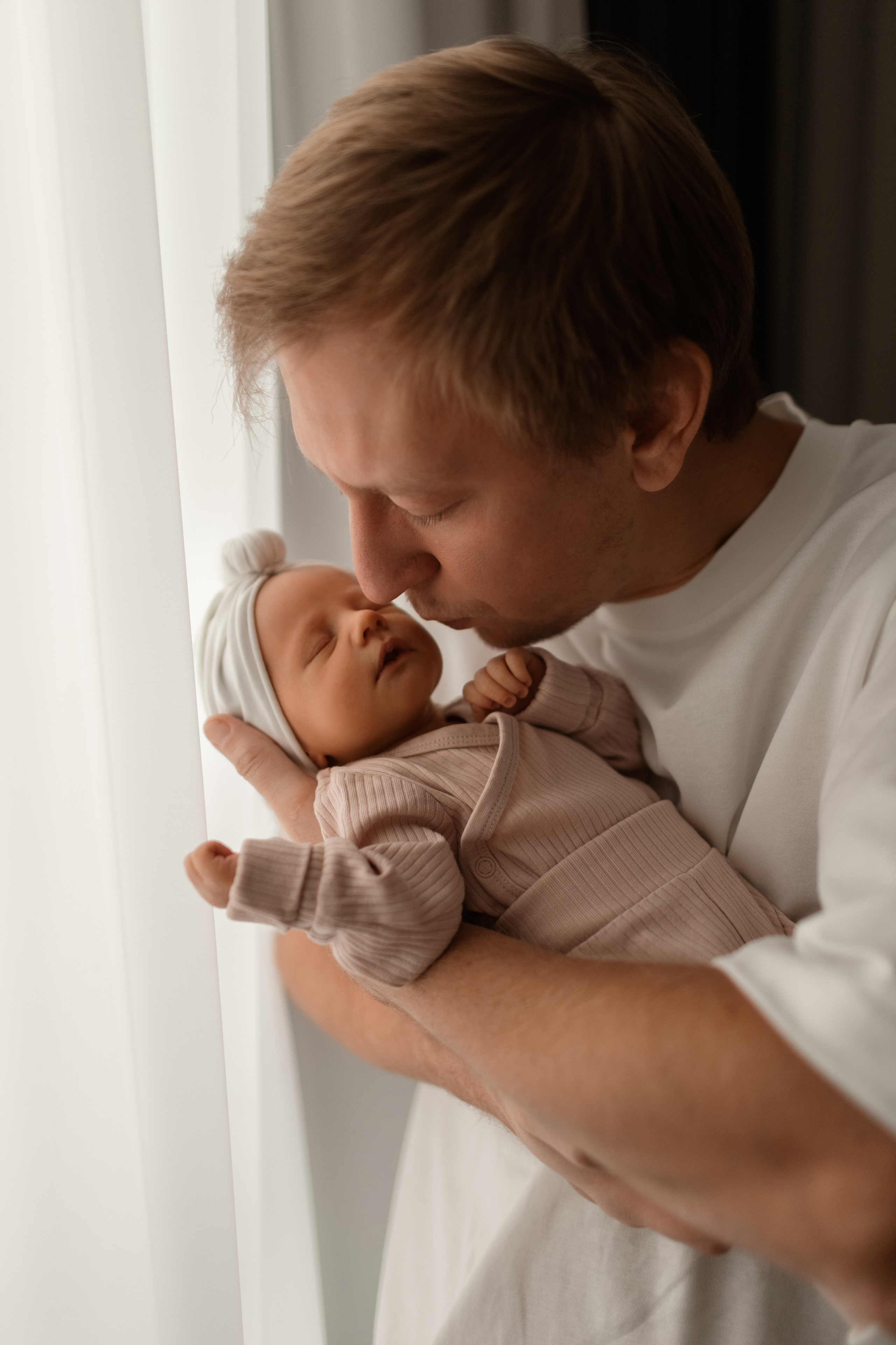 Александр Анастасия Артём и Арина. Фотограф про любовь в городе Москва