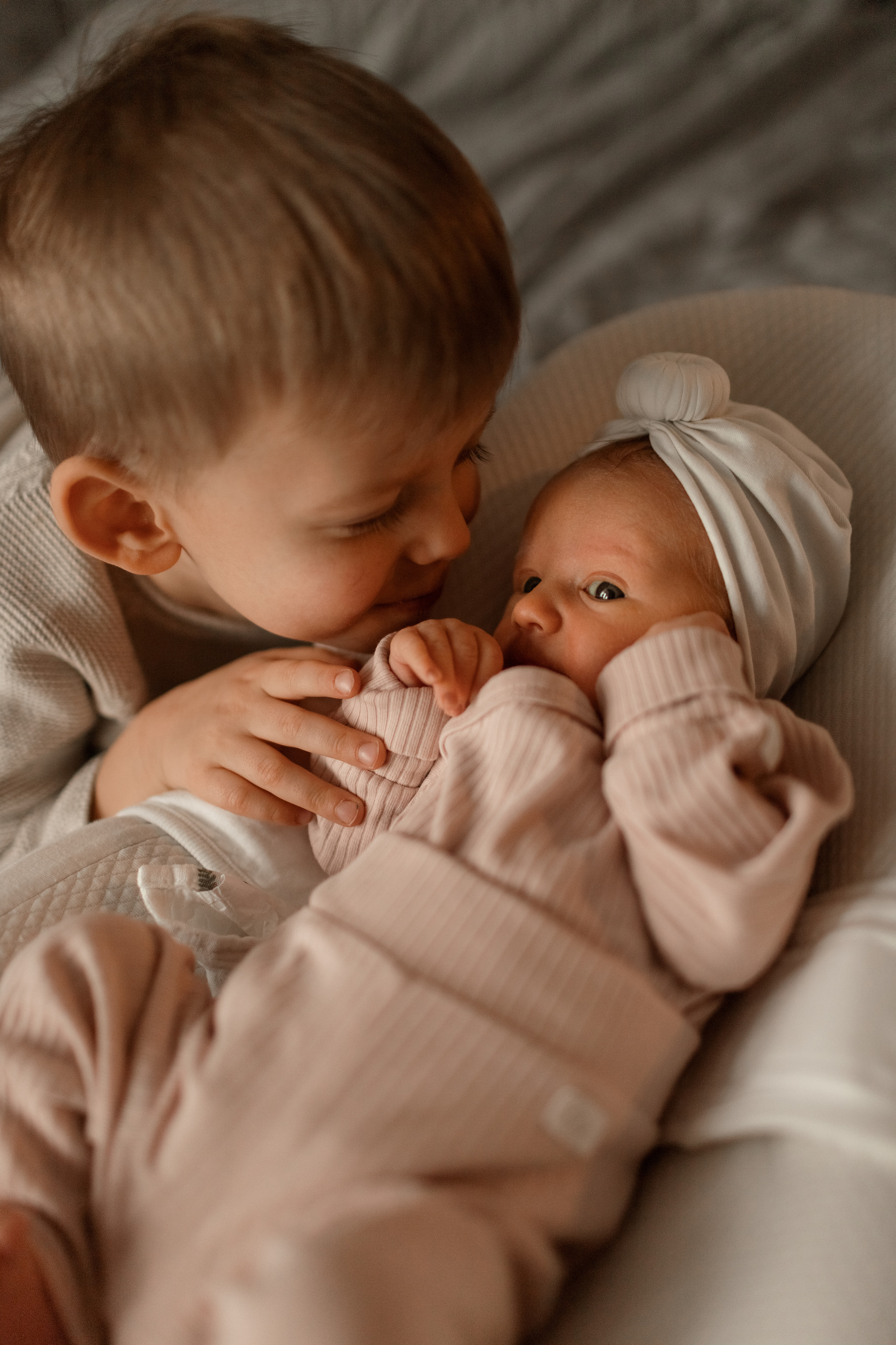 Александр Анастасия Артём и Арина. Фотограф про любовь в городе Москва