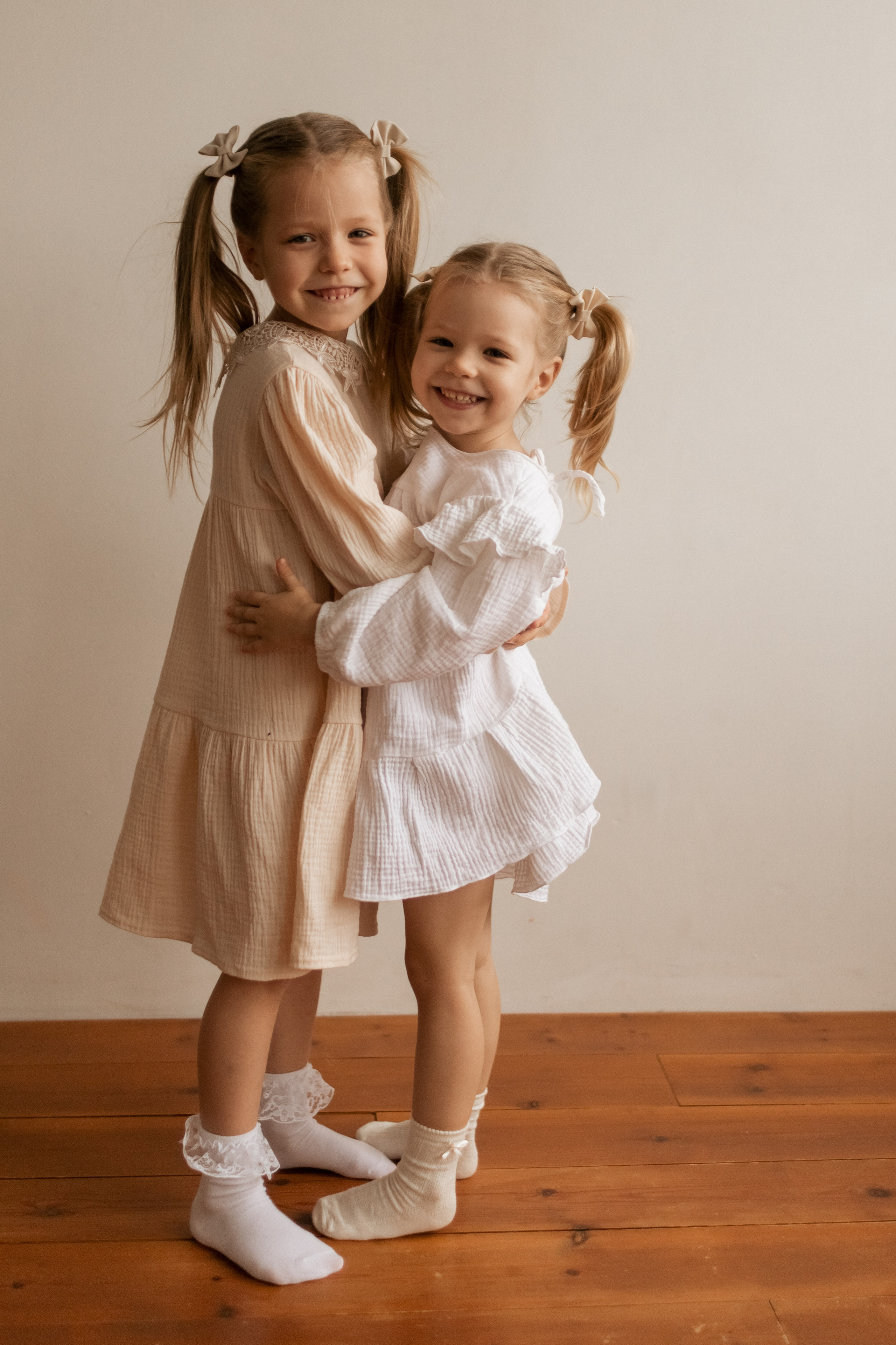 Татьяна Дмитрий Амелия и Милана. Фотограф про любовь в городе Москва