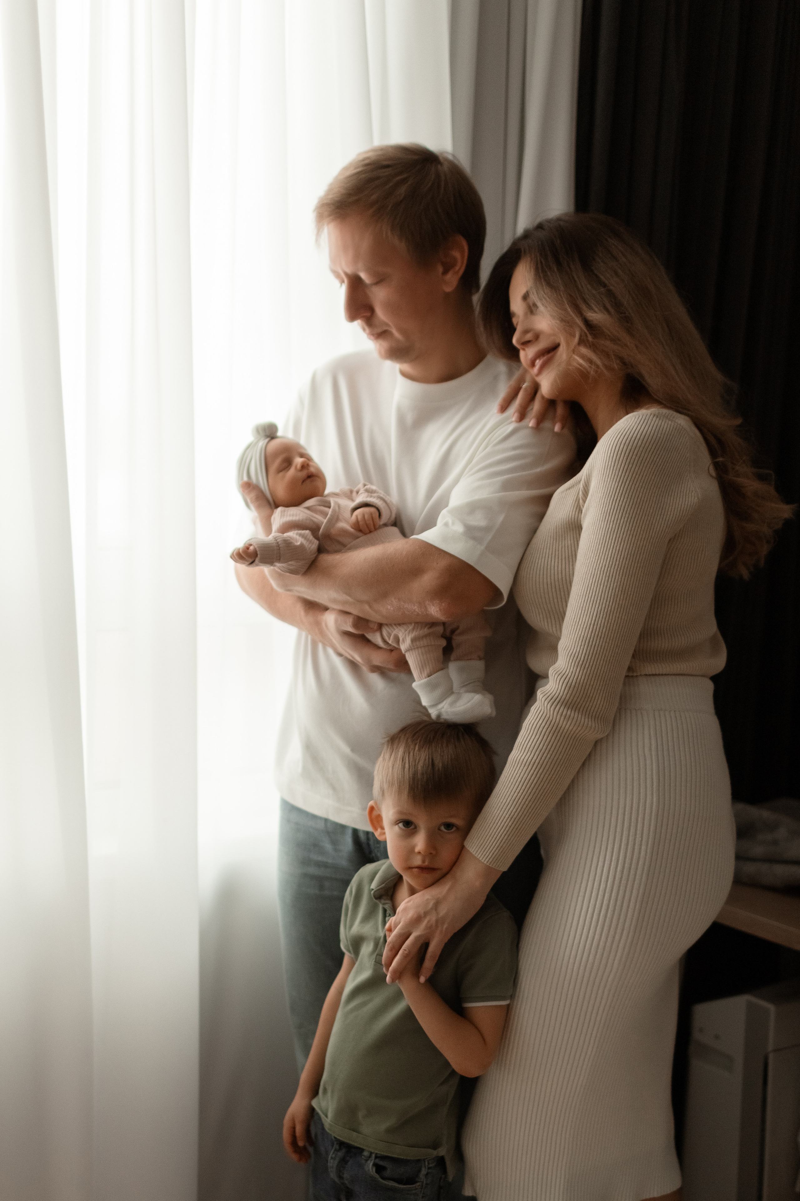 Александр Анастасия Артём и Арина. Фотограф про любовь в городе Москва