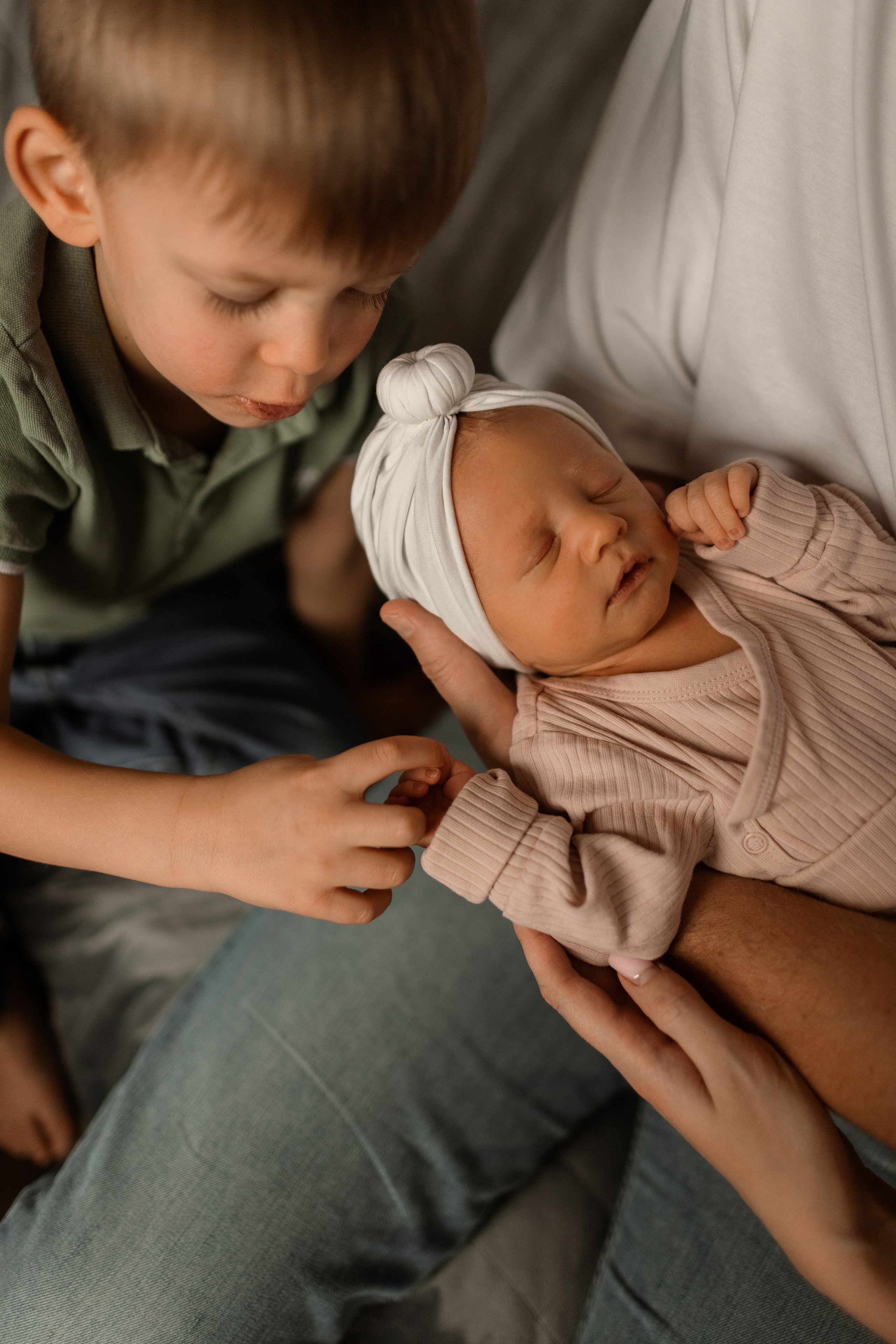 Александр Анастасия Артём и Арина. Фотограф про любовь в городе Москва