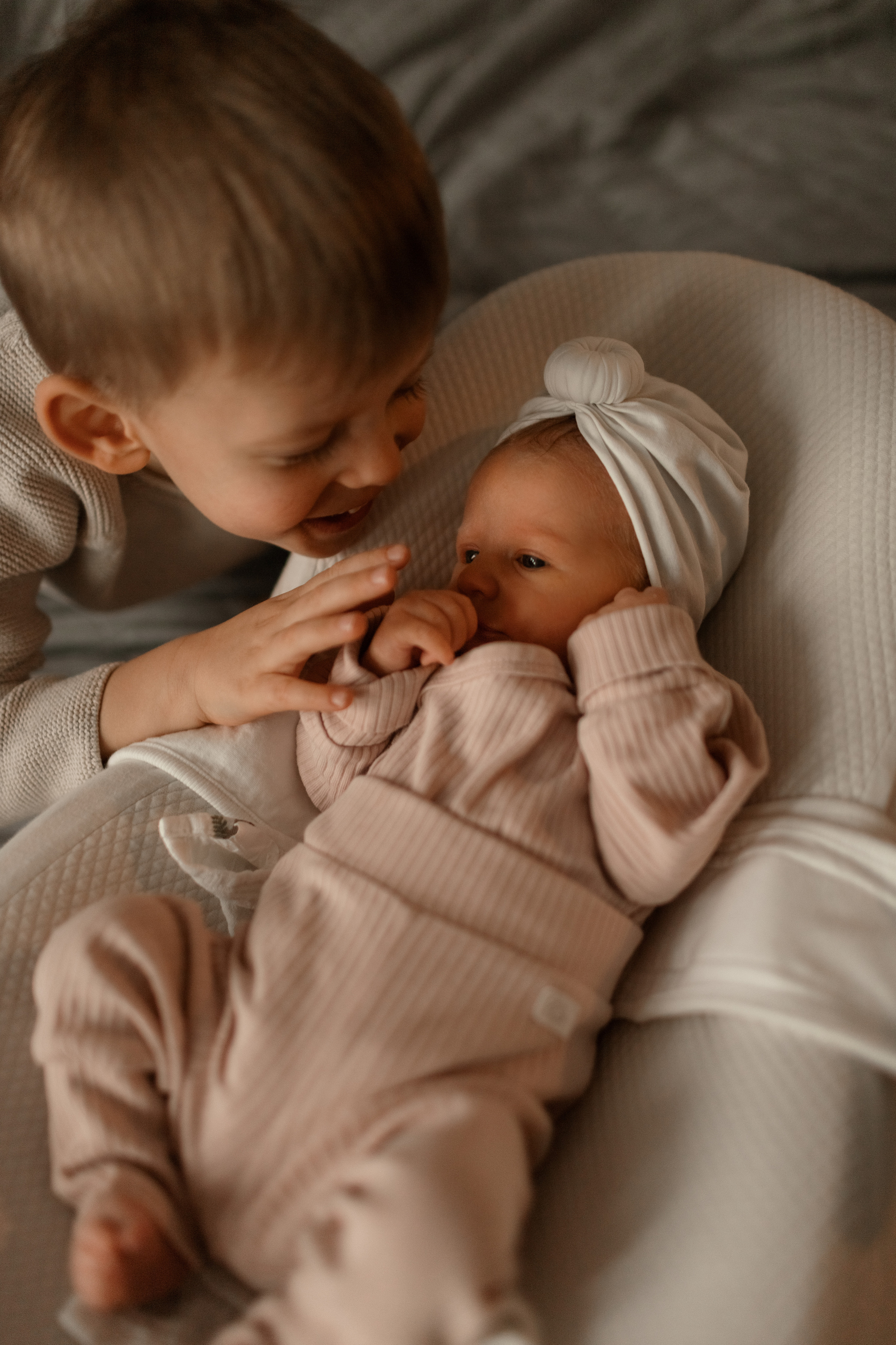 Александр Анастасия Артём и Арина. Фотограф про любовь в городе Москва