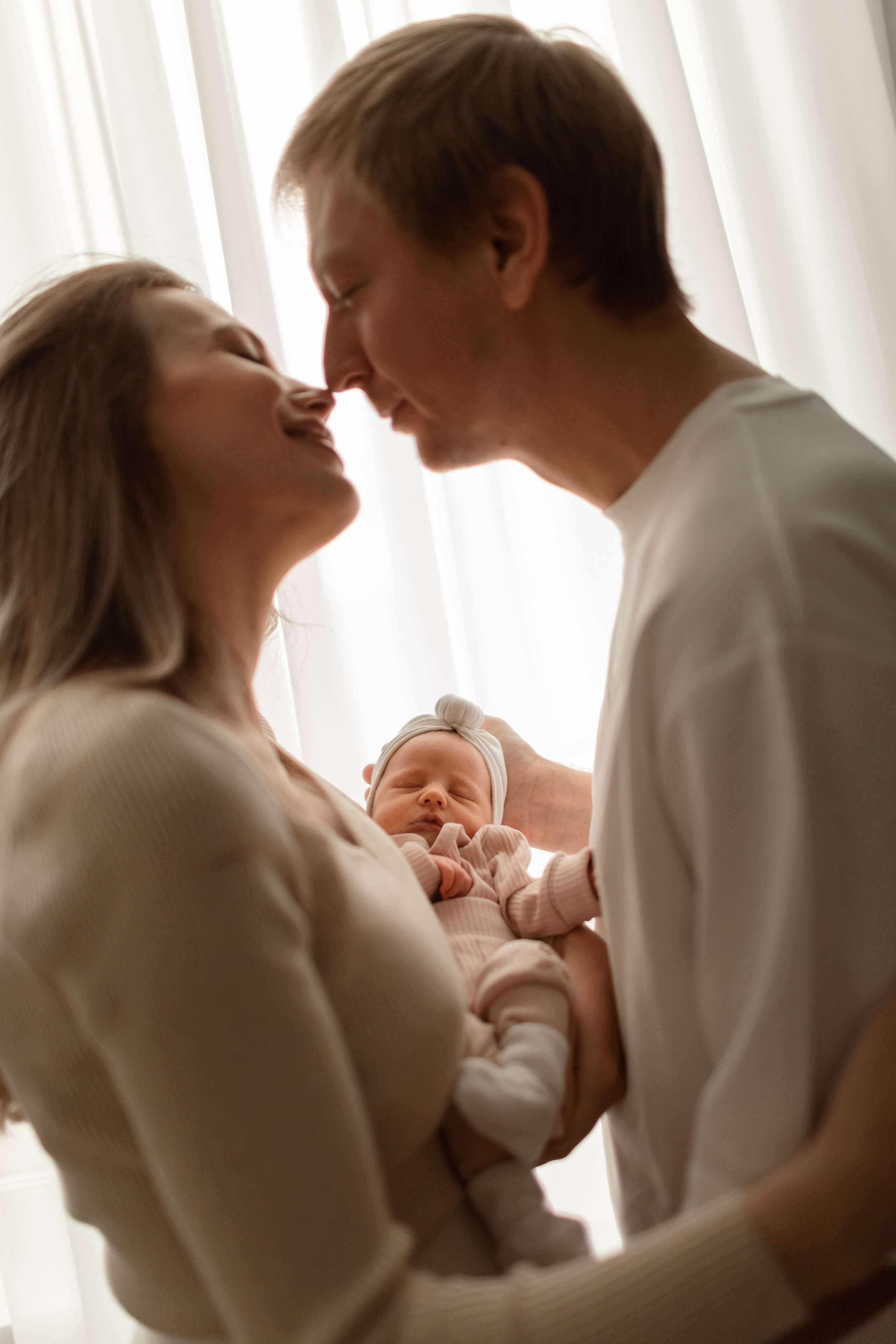 Александр Анастасия Артём и Арина. Фотограф про любовь в городе Москва