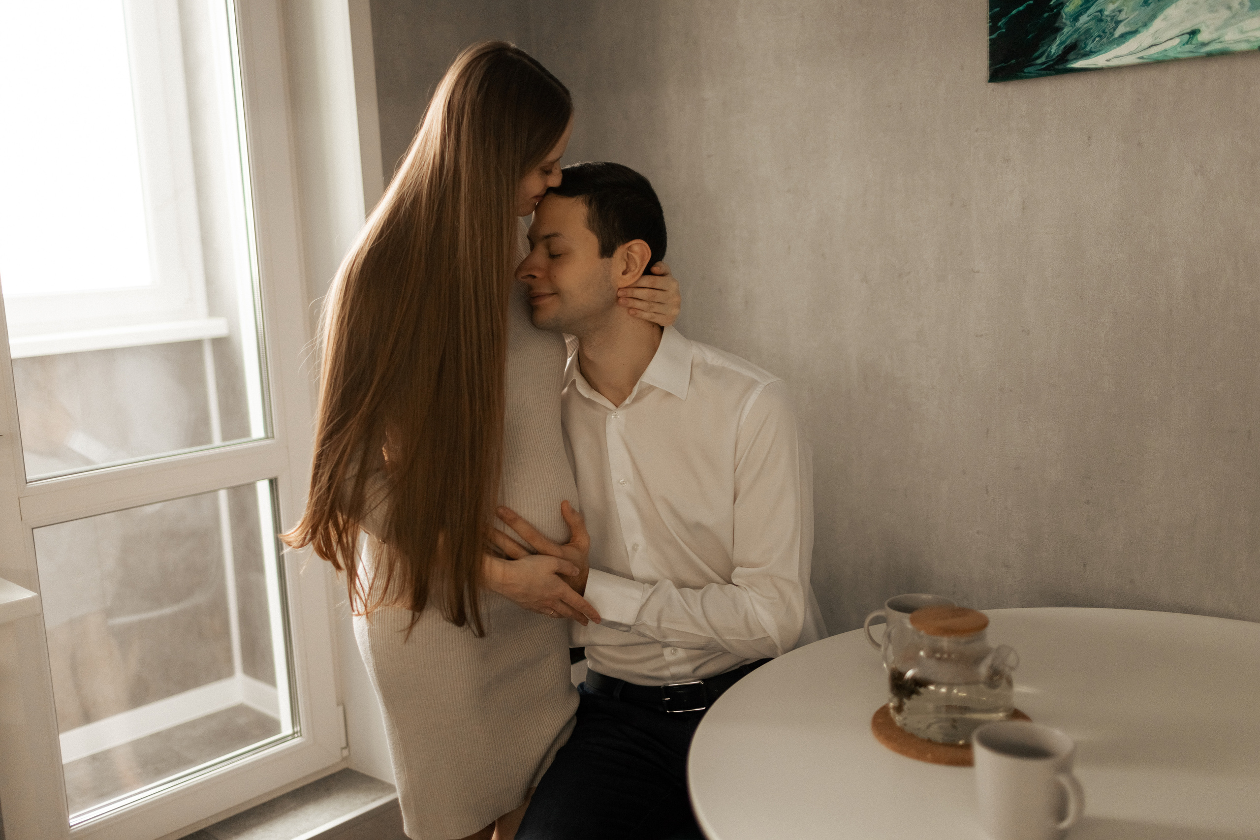 Павел и Мария в трепетном ожидании. Фотограф про любовь в городе Москва