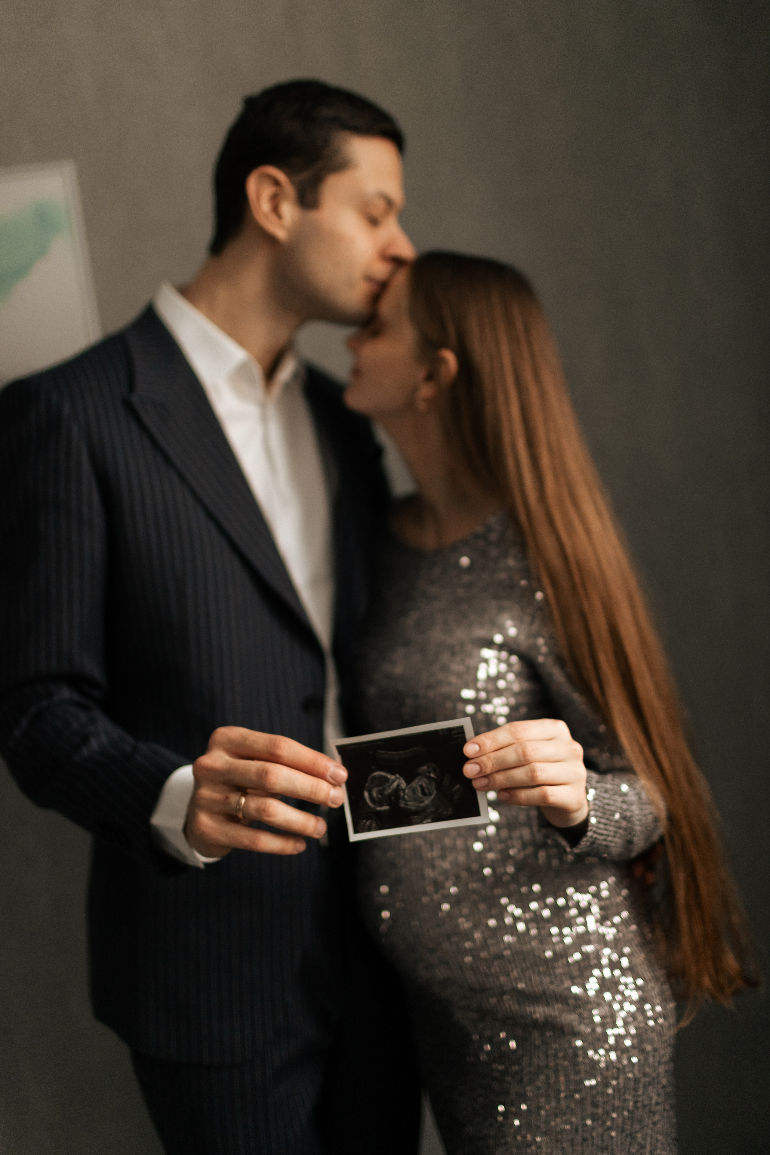 Павел и Мария в трепетном ожидании. Фотограф про любовь в городе Москва