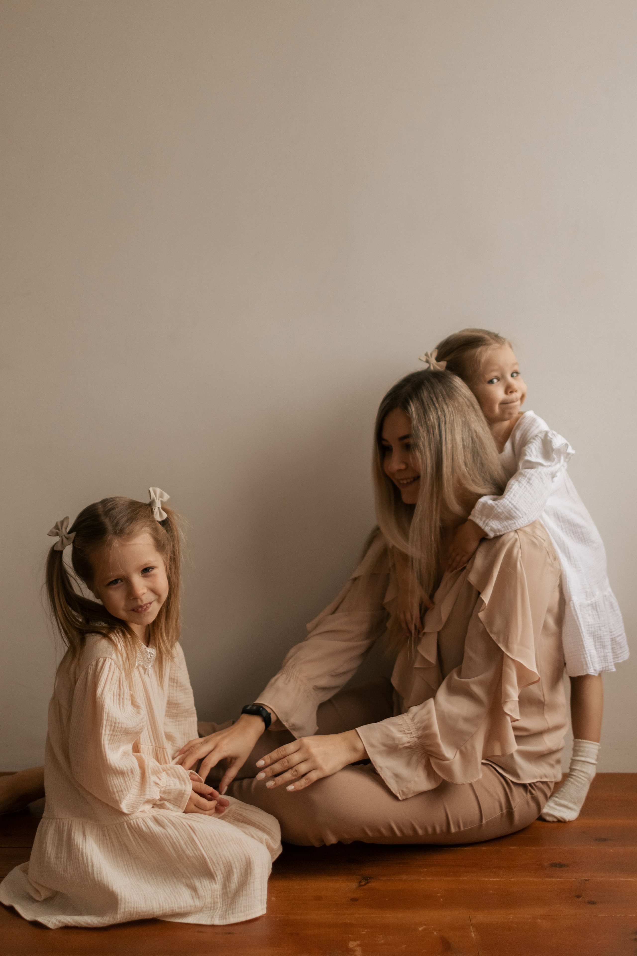 Татьяна Дмитрий Амелия и Милана. Фотограф про любовь в городе Москва