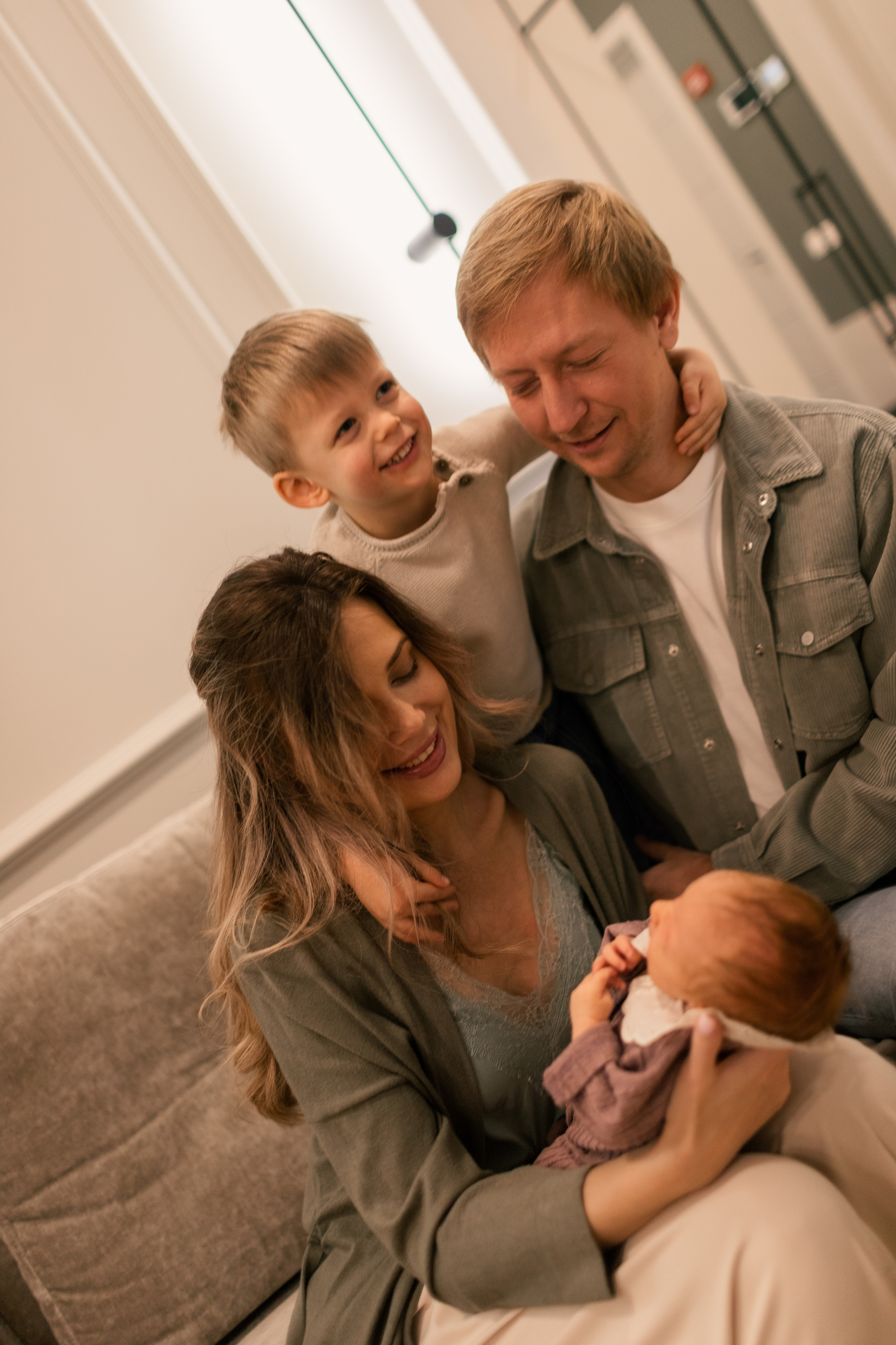 Александр Анастасия Артём и Арина. Фотограф про любовь в городе Москва