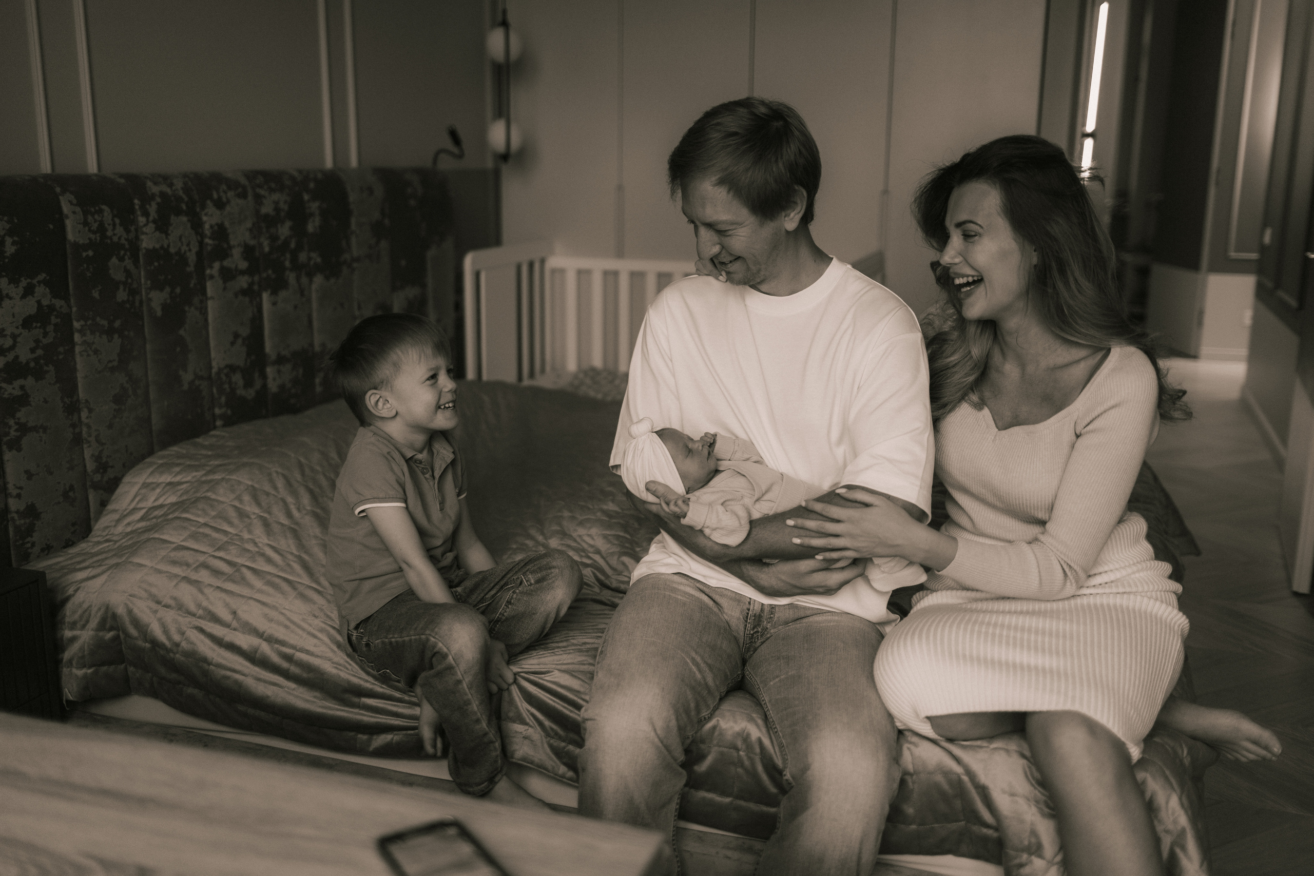 Александр Анастасия Артём и Арина. Фотограф про любовь в городе Москва