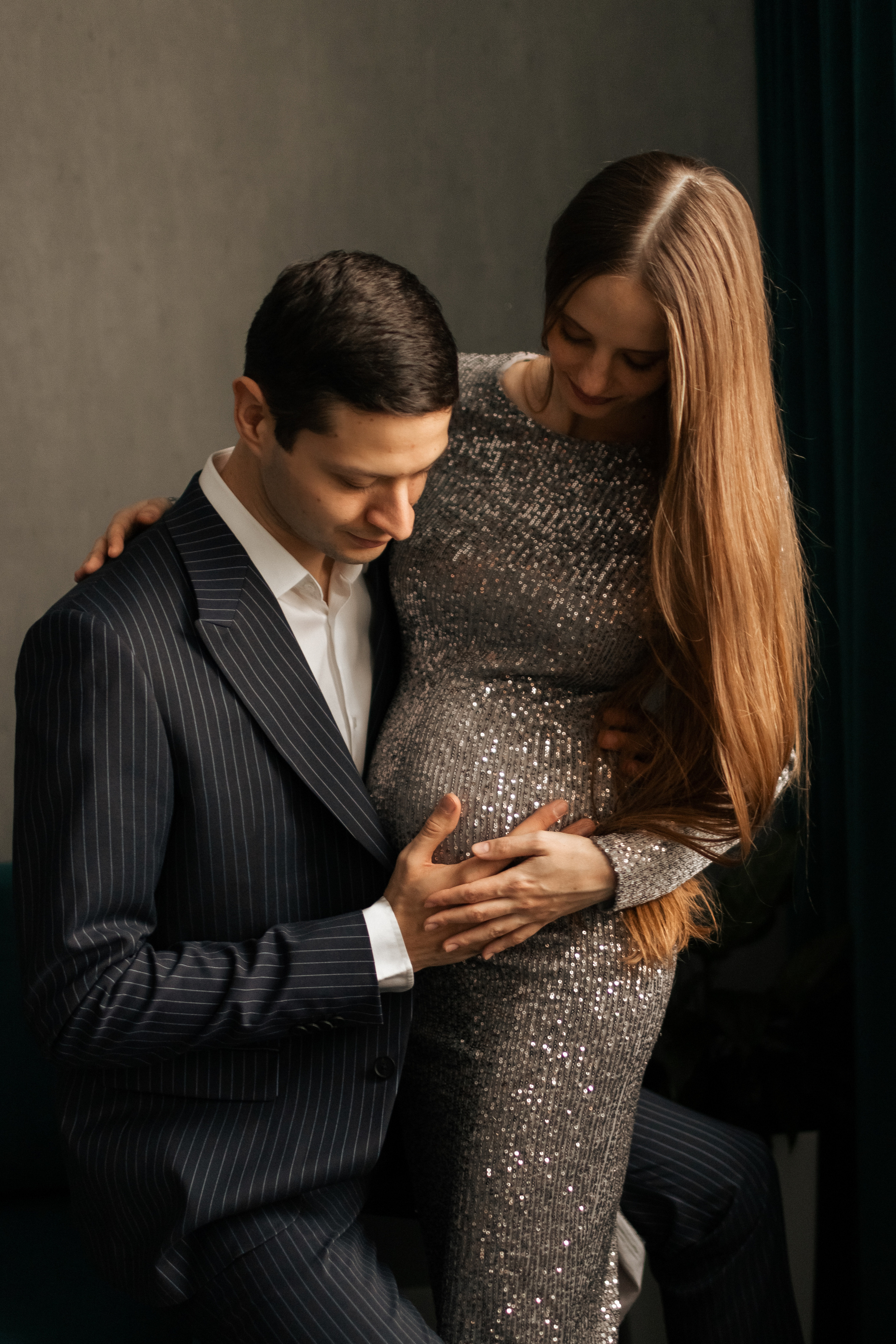 Павел и Мария в трепетном ожидании. Фотограф про любовь в городе Москва