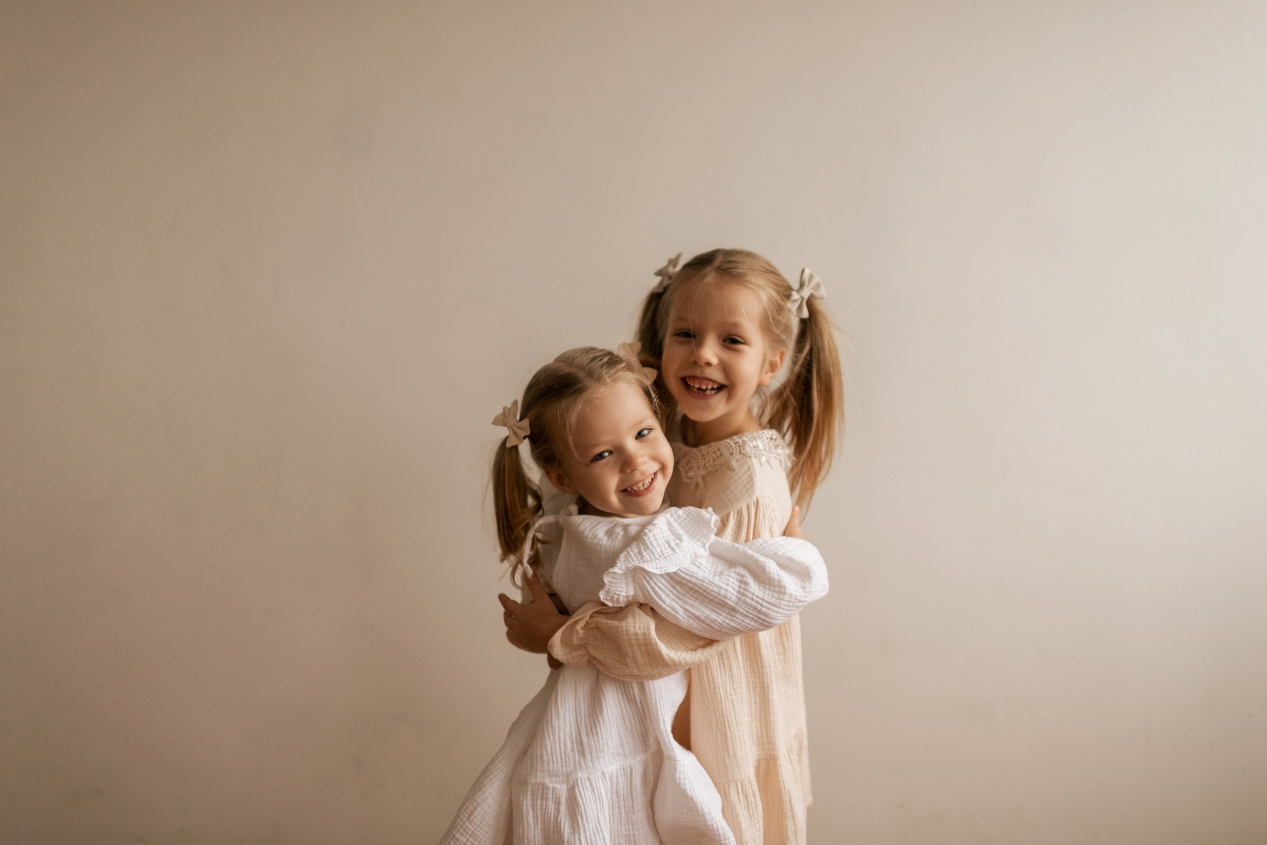 Татьяна Дмитрий Амелия и Милана. Фотограф про любовь в городе Москва