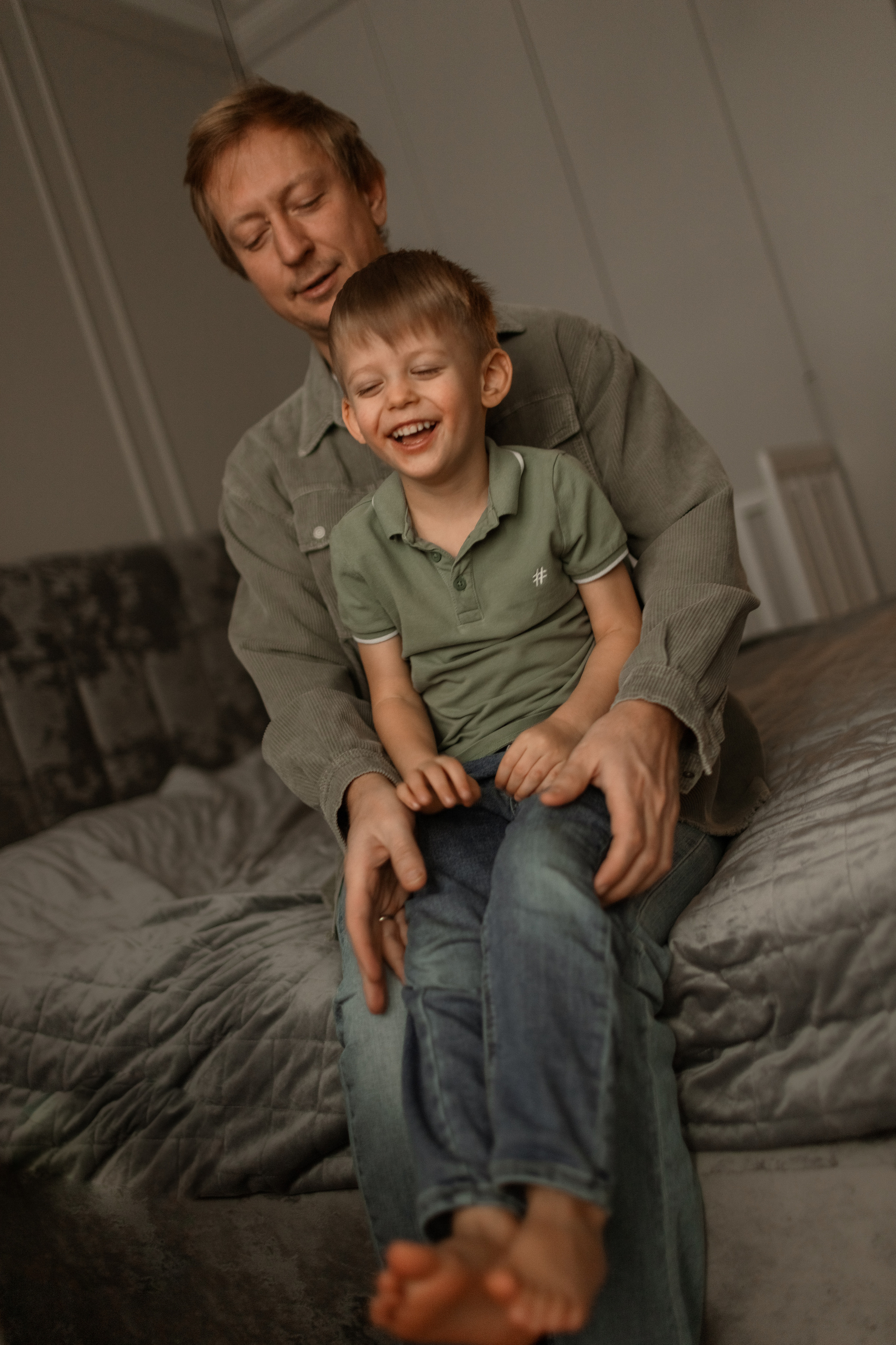 Александр Анастасия Артём и Арина. Фотограф про любовь в городе Москва