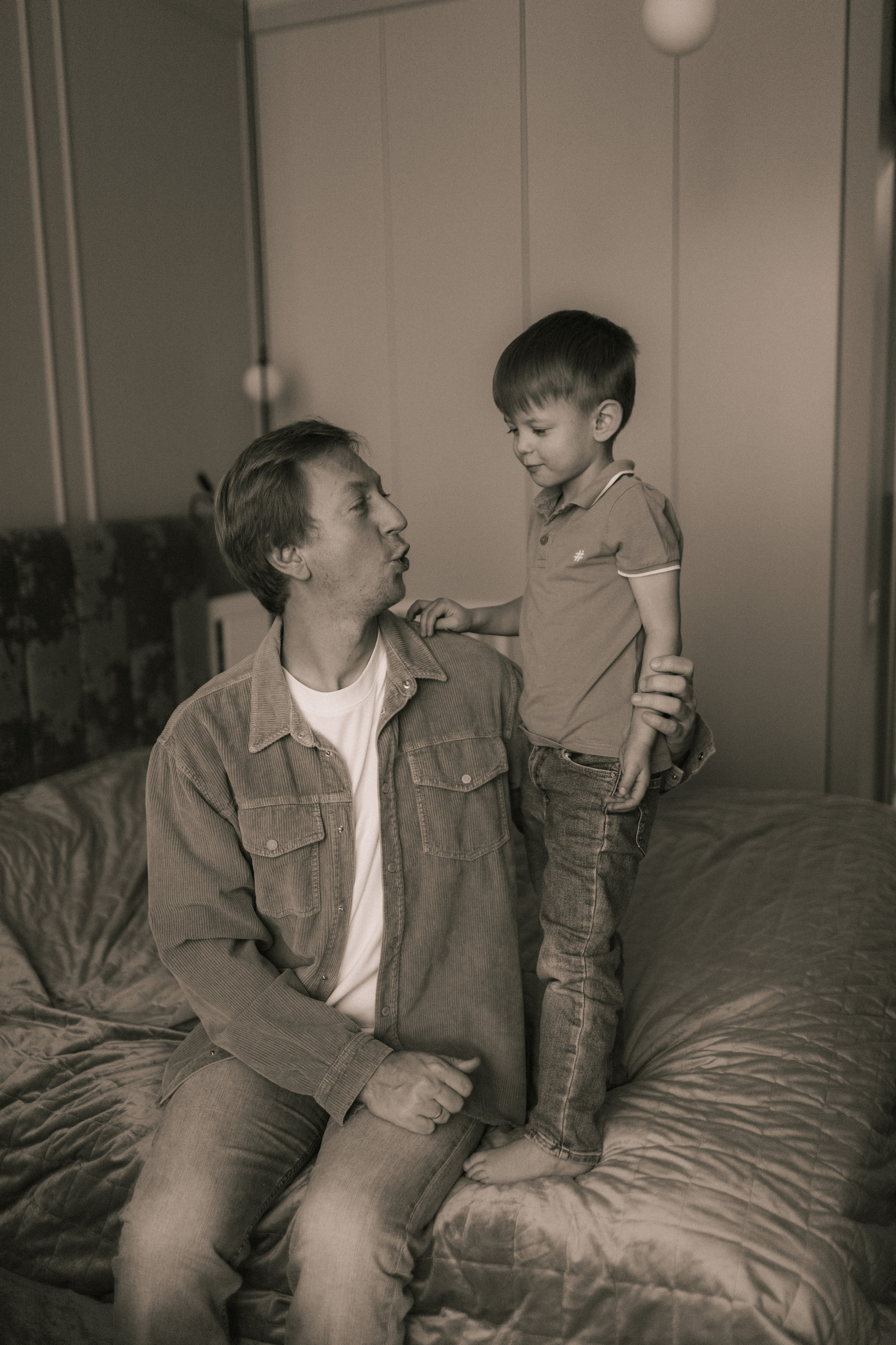 Александр Анастасия Артём и Арина. Фотограф про любовь в городе Москва