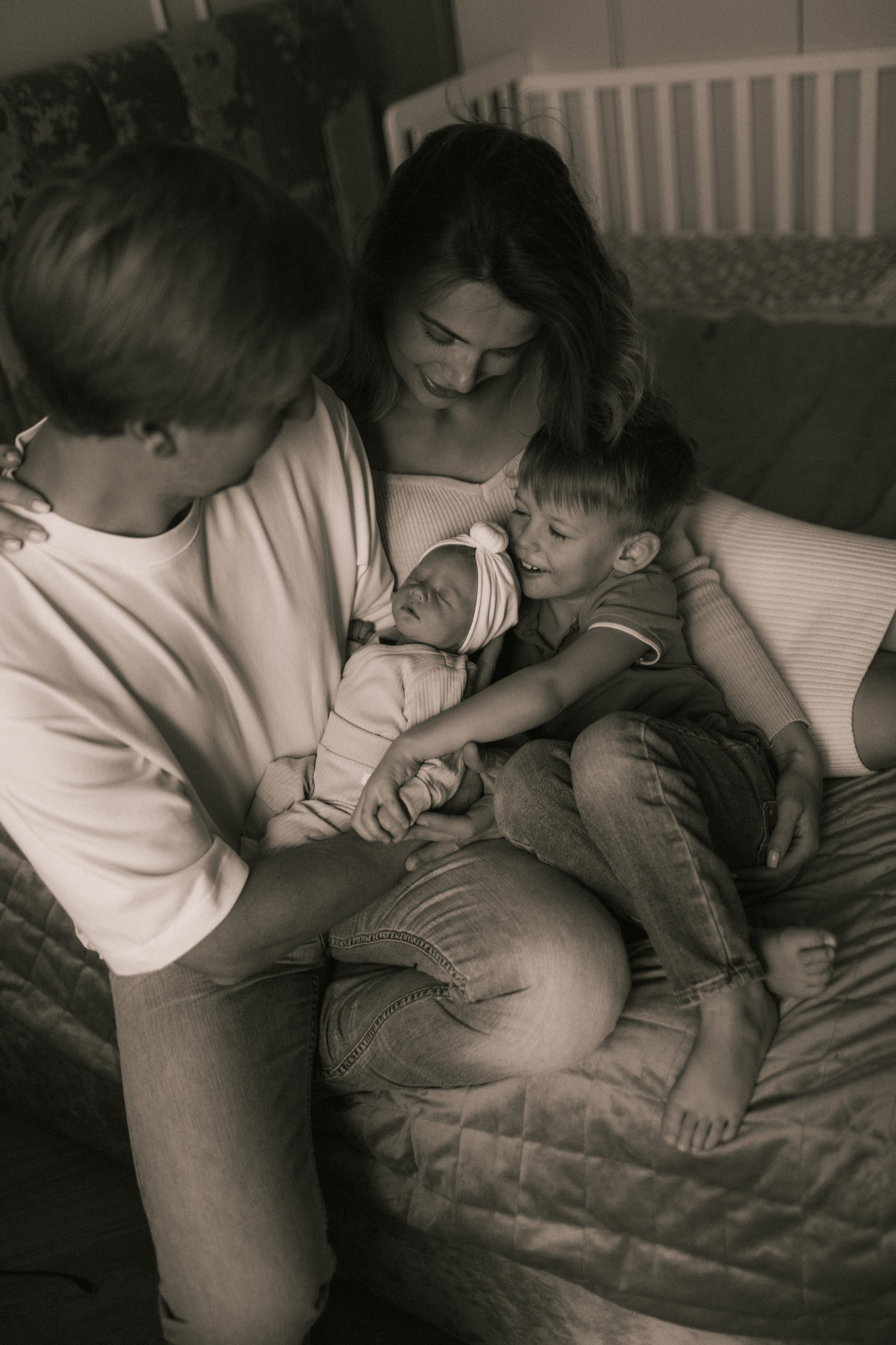 Александр Анастасия Артём и Арина. Фотограф про любовь в городе Москва