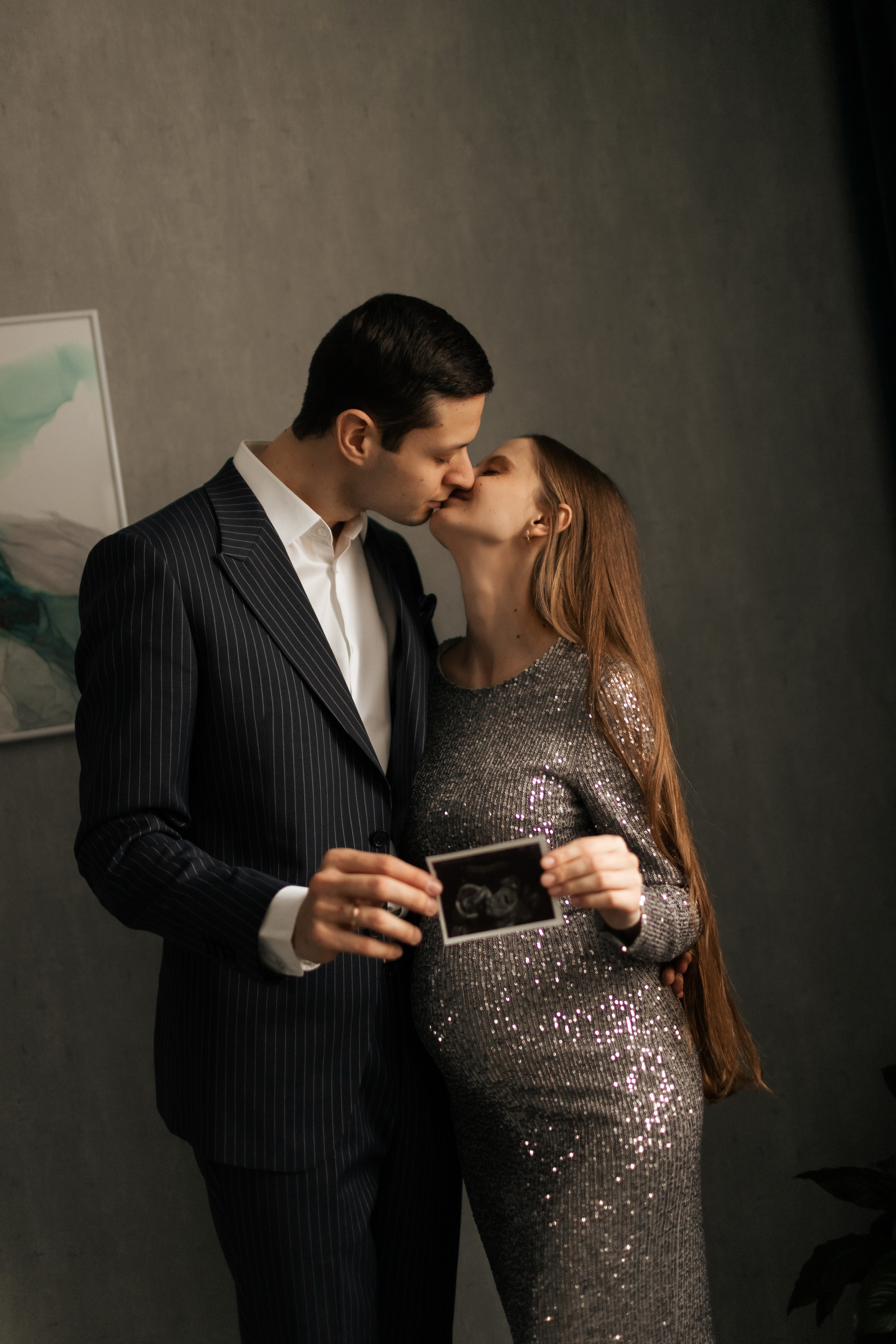 Павел и Мария в трепетном ожидании. Фотограф про любовь в городе Москва