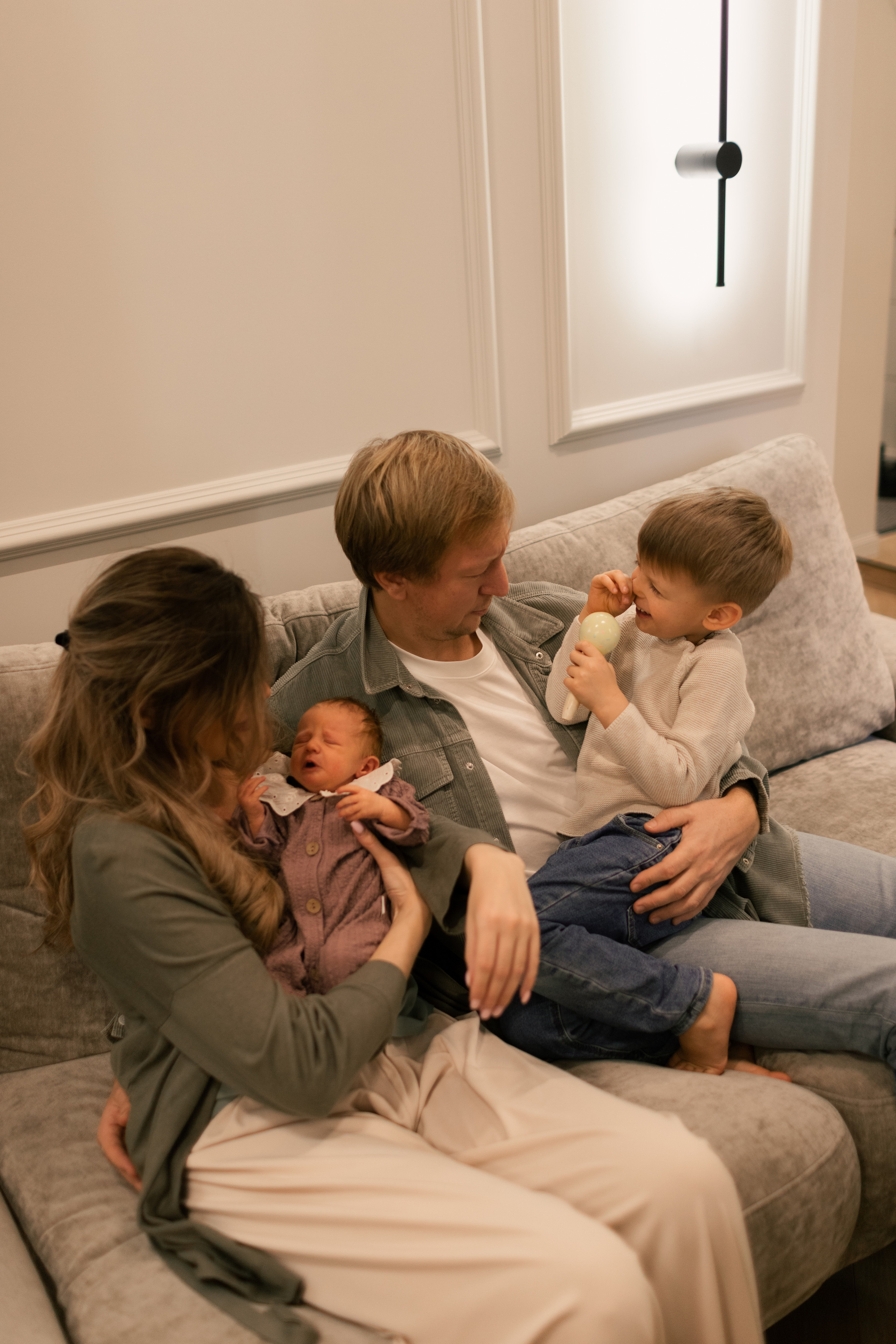 Александр Анастасия Артём и Арина. Фотограф про любовь в городе Москва